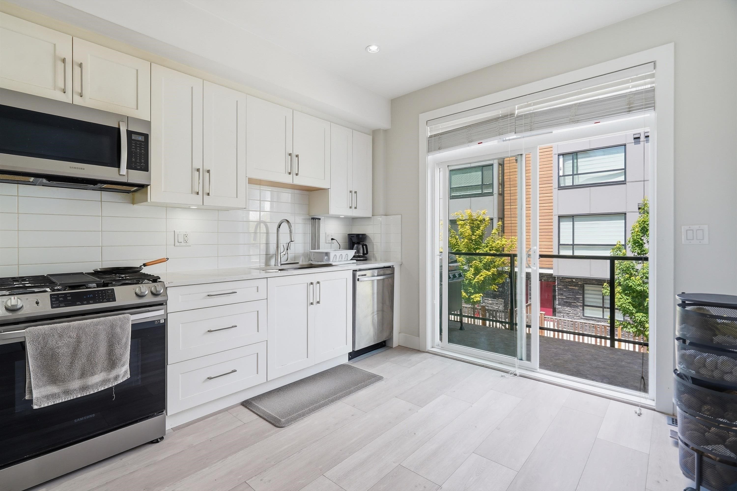 14 - 19631 55a Avenue, Langley