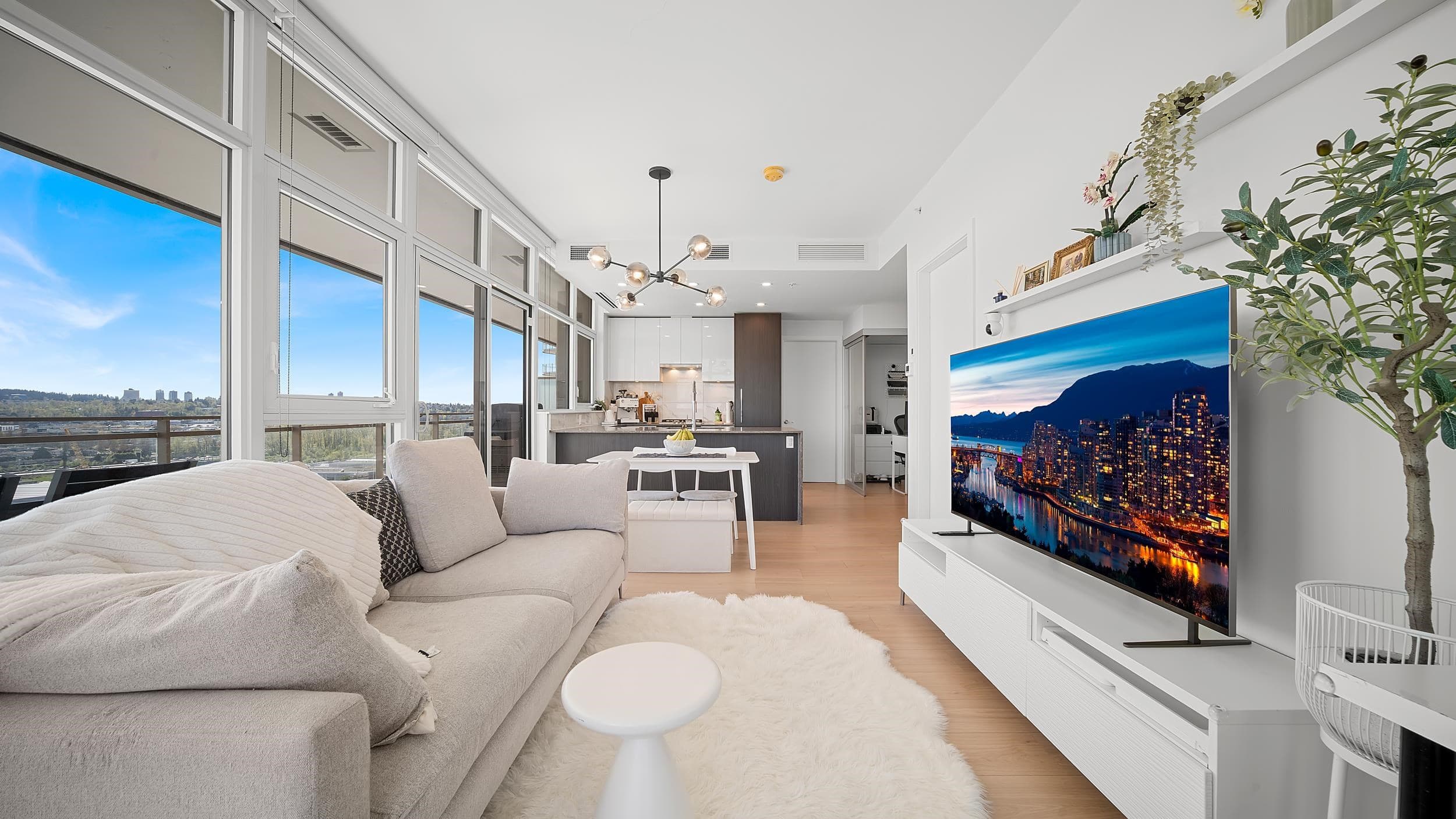 1805 - 5333 Goring Street, Burnaby