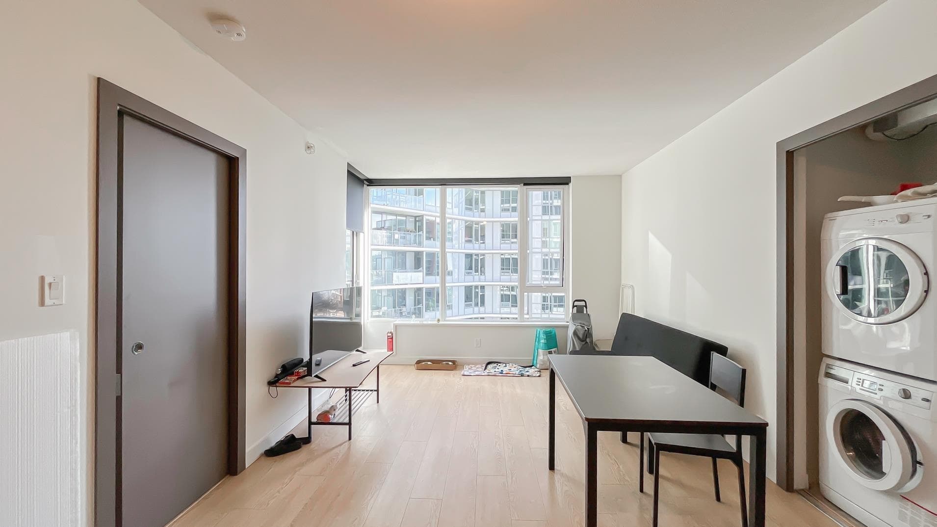 805 - 68 Smithe Street, Vancouver, V6B 0P4 — photo 2