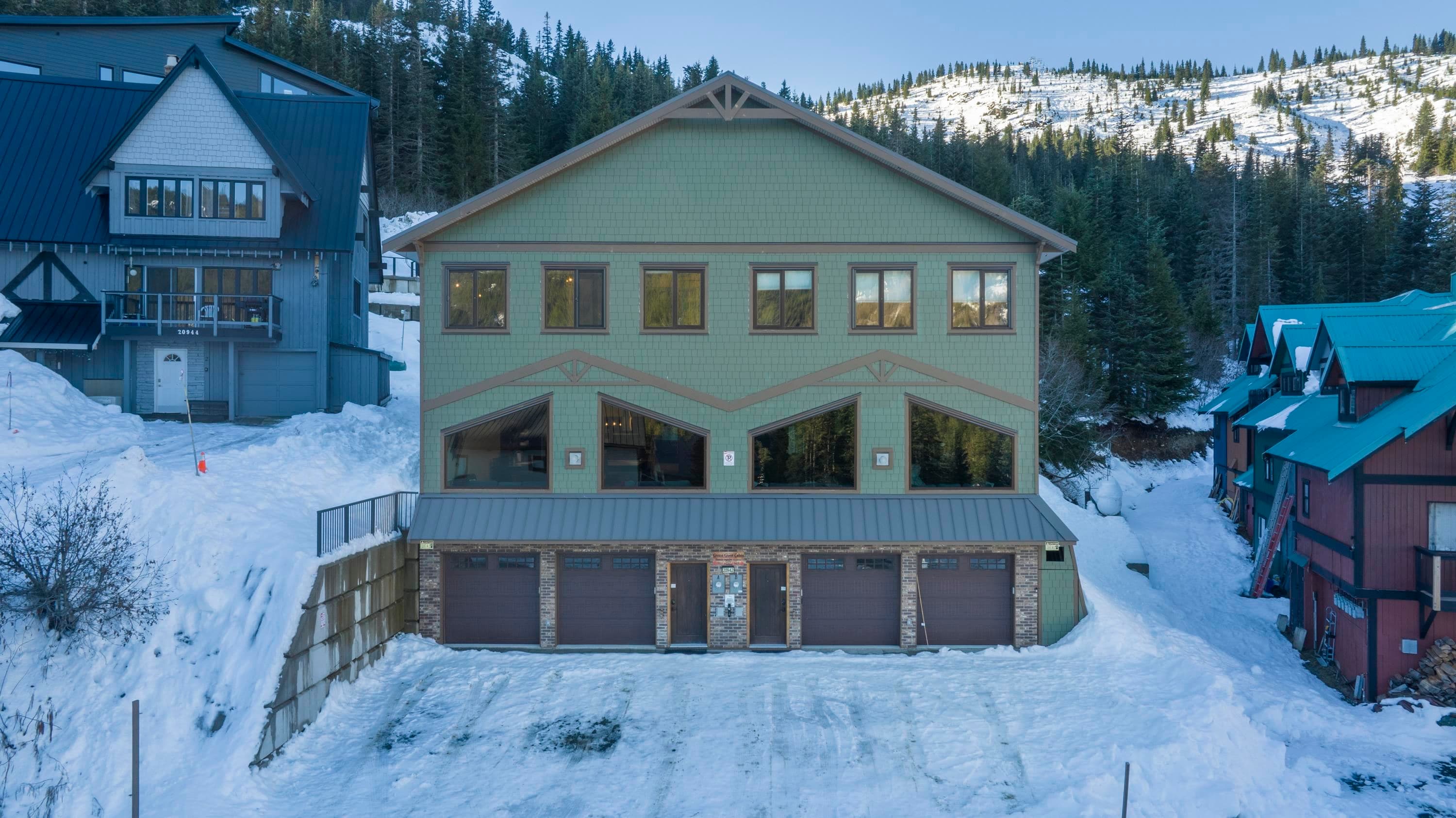 #1 - 20942 Snowflake Crescent, Mission, V0M 1A1 — photo 1