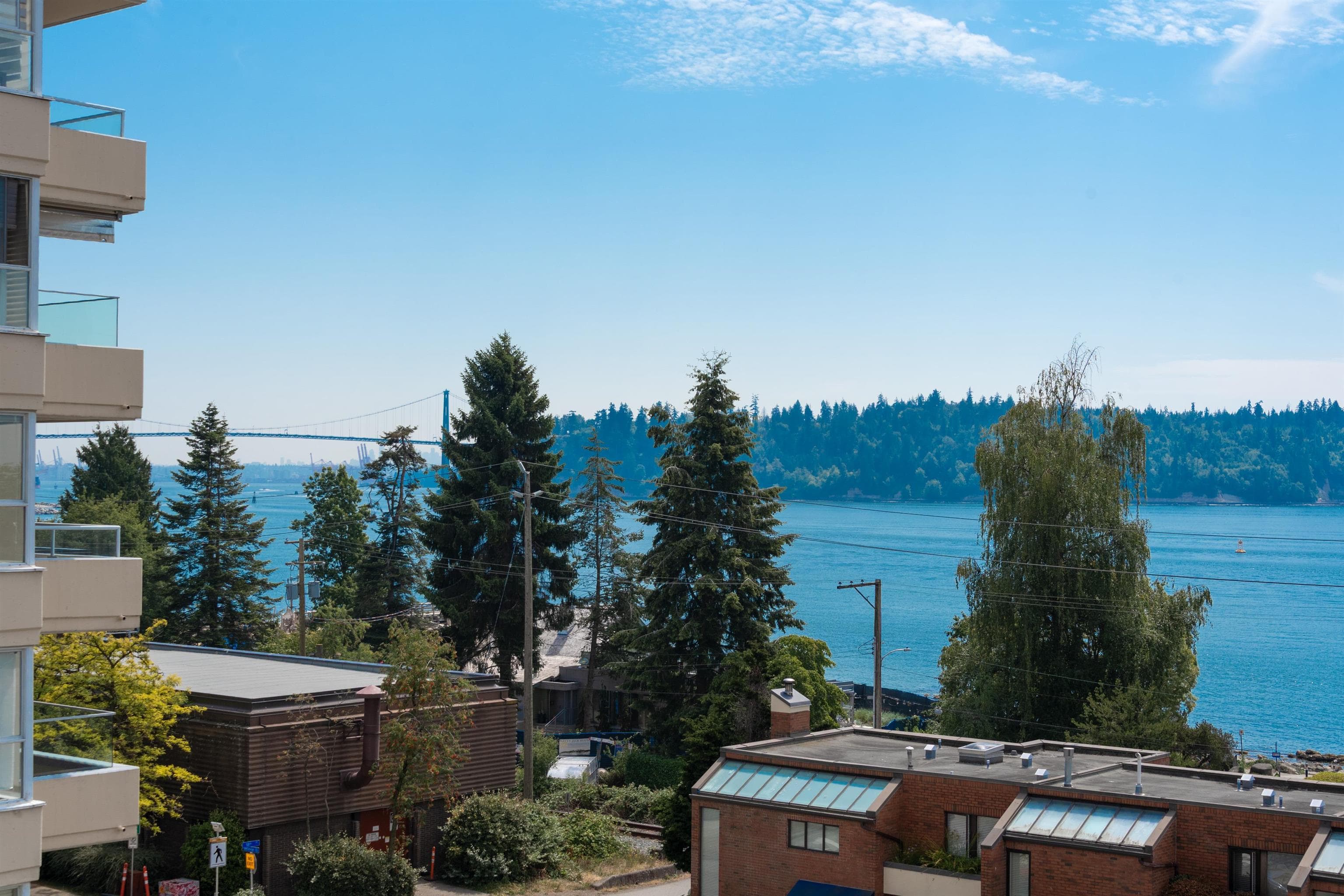 303 - 1845 Bellevue Avenue, West Vancouver