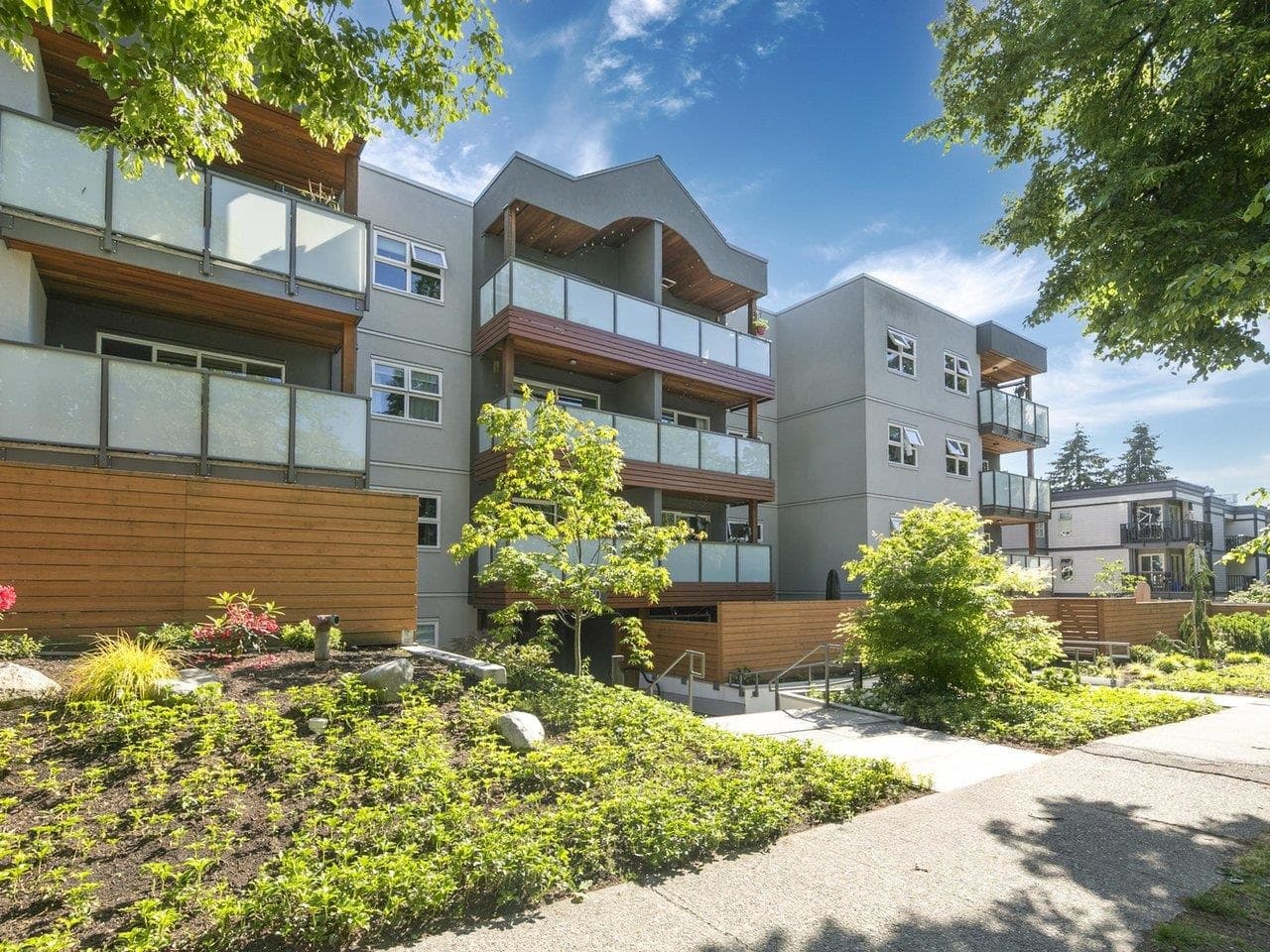 403 - 570 E 8th Avenue, Vancouver