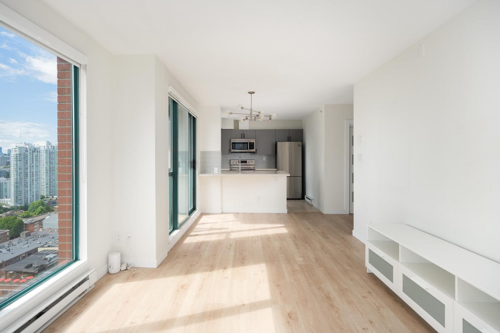 2604 - 939 Homer Street, Vancouver, V6B 2W6 — photo 4