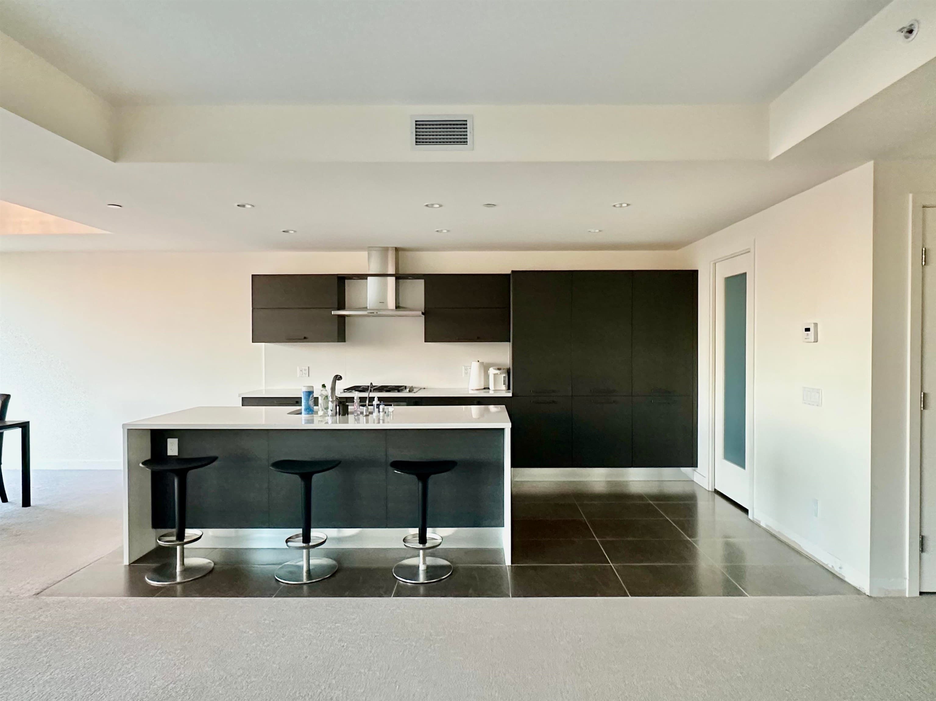 801 - 5838 Berton Avenue, Vancouver, V6S 0A5 — photo 4