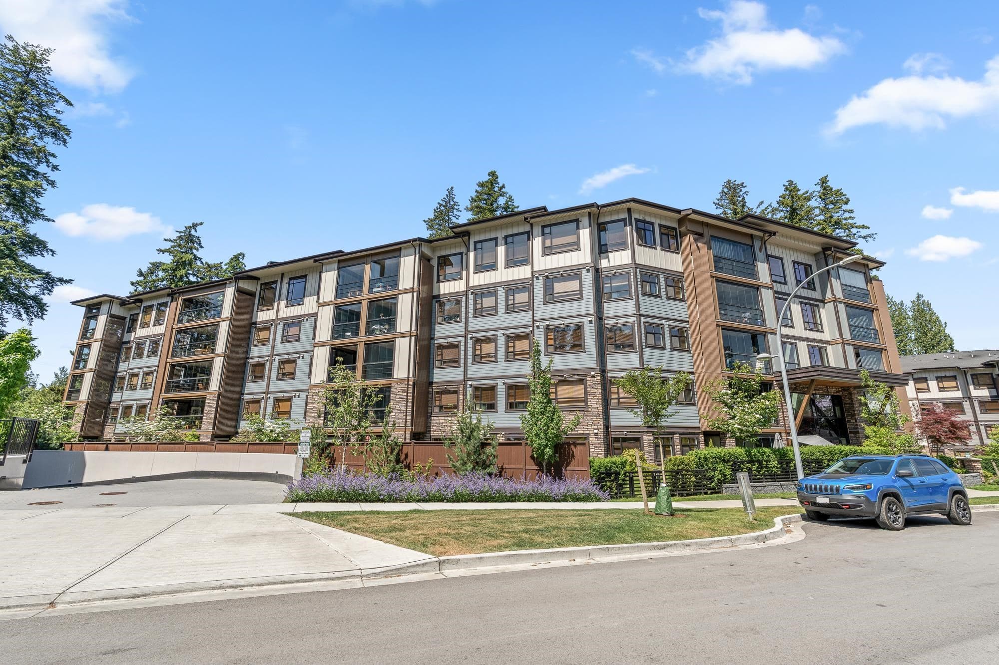 304 - 3535 146a Street, Surrey