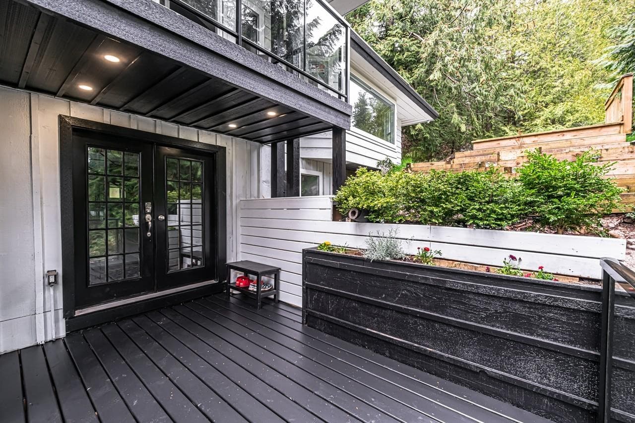 4621 Caulfeild Drive, West Vancouver, V7W 1E9 — photo 3