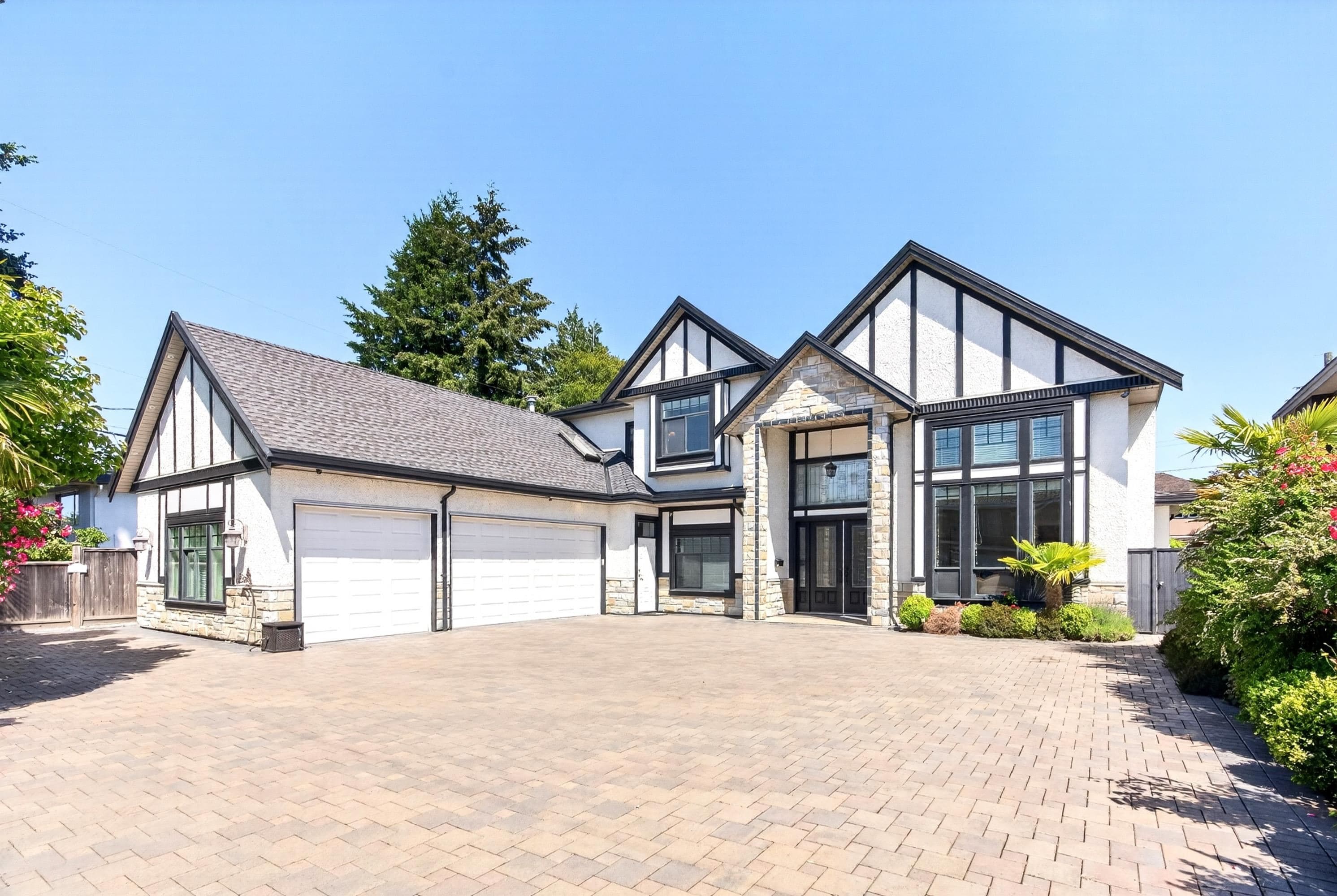 10388 Swinton Crescent, Richmond