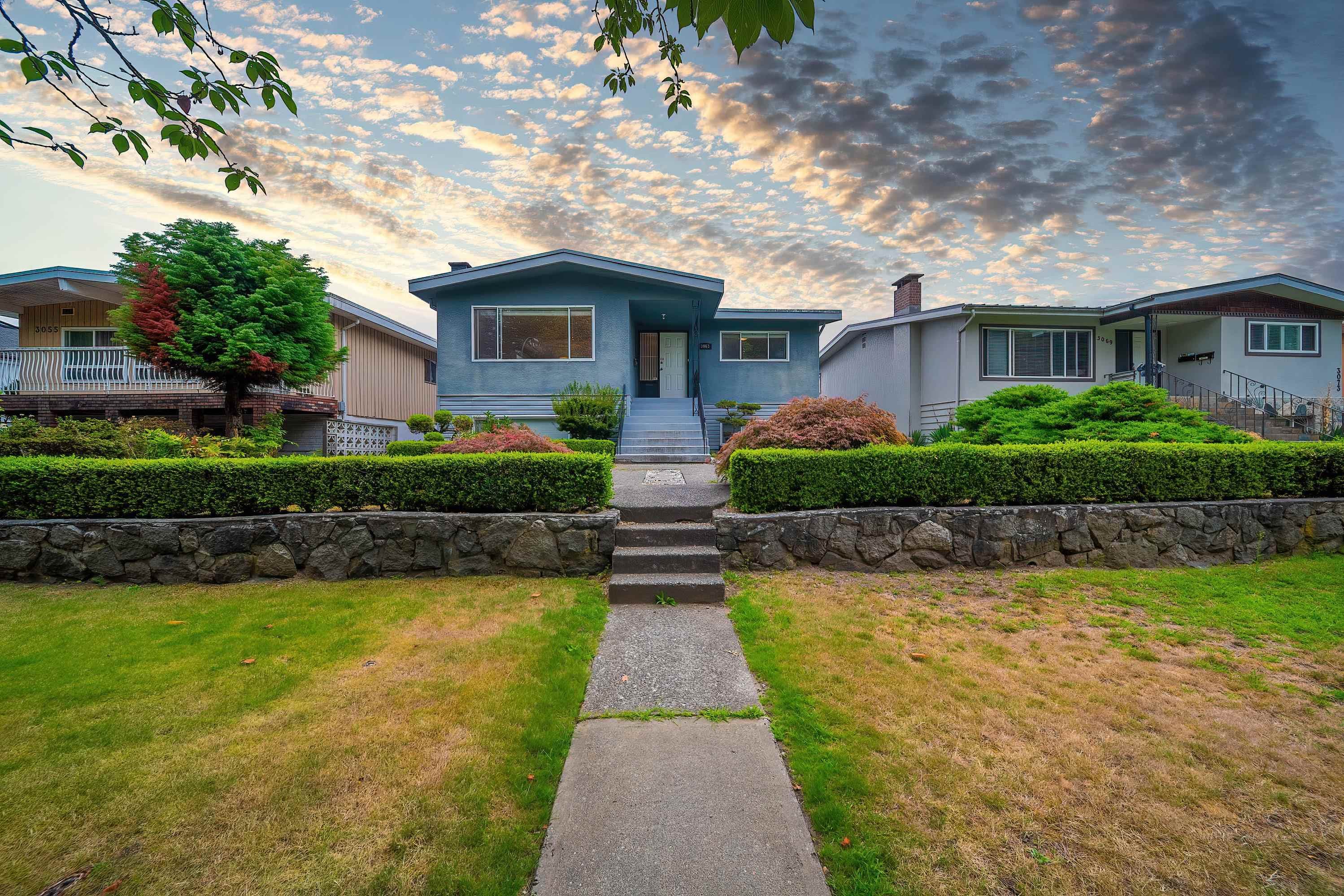 3063 Rosemont Drive, Vancouver, V5S 2C8 — photo 2