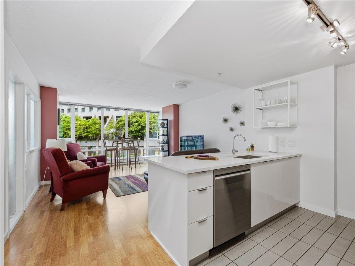 805 - 788 Hamilton Street, Vancouver