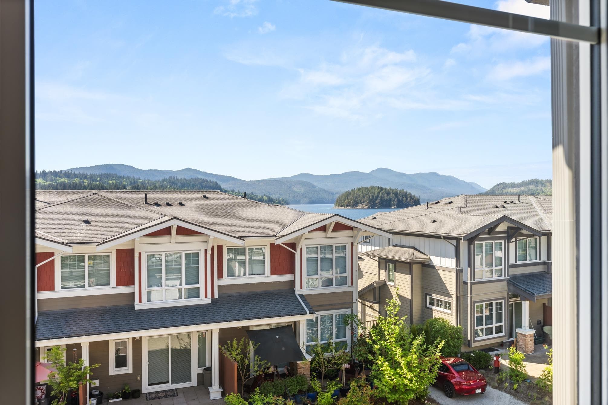 5934 Oldmill Lane, Sechelt, V7Z 0S3 — photo 4