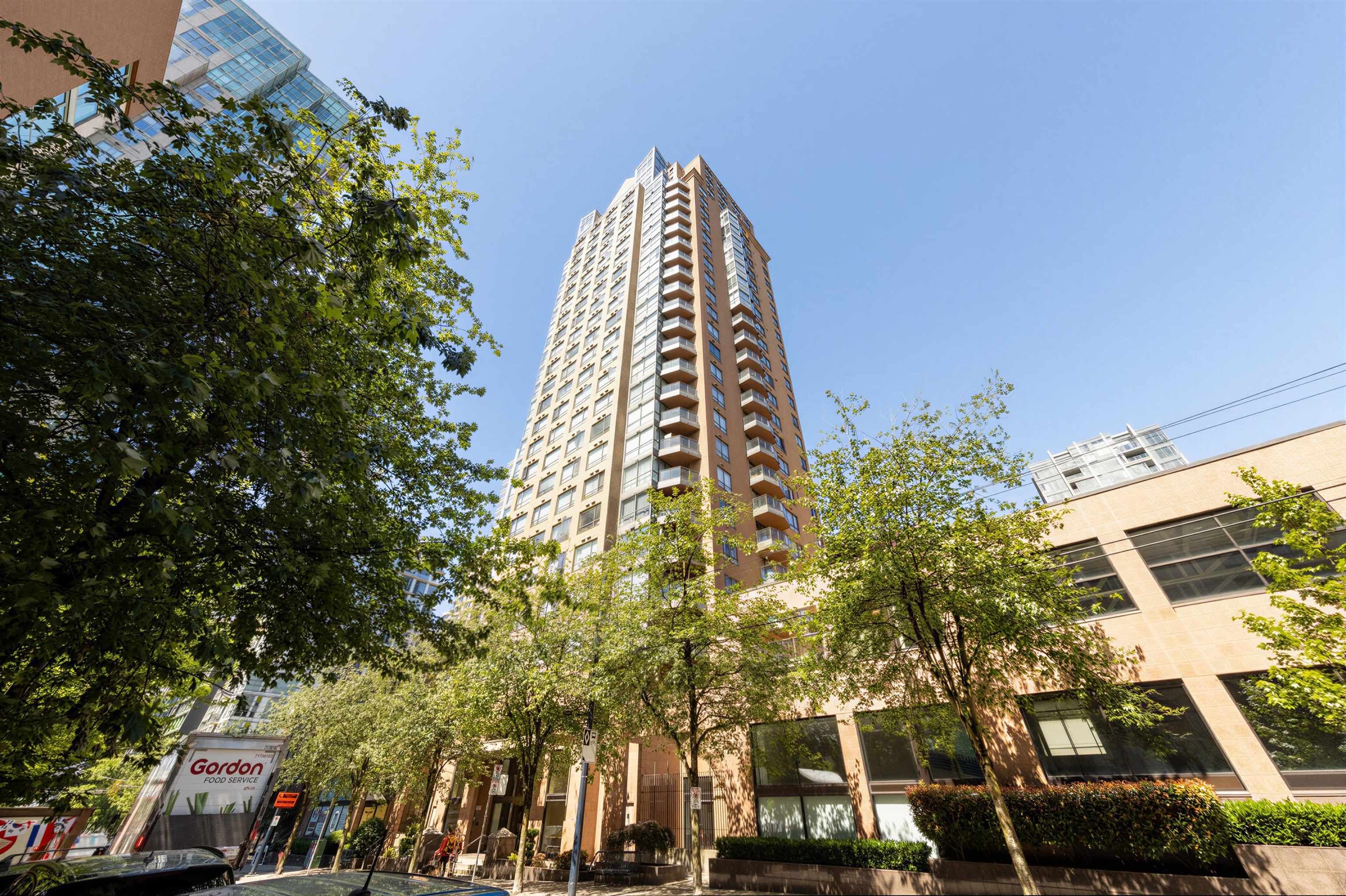 1802 - 1189 Howe Street, Vancouver
