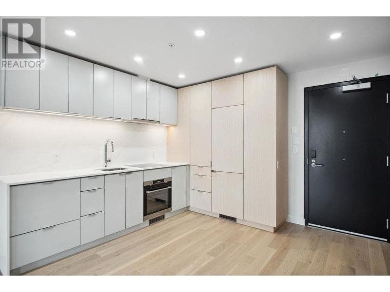 502 - 239 Keefer Street, Vancouver