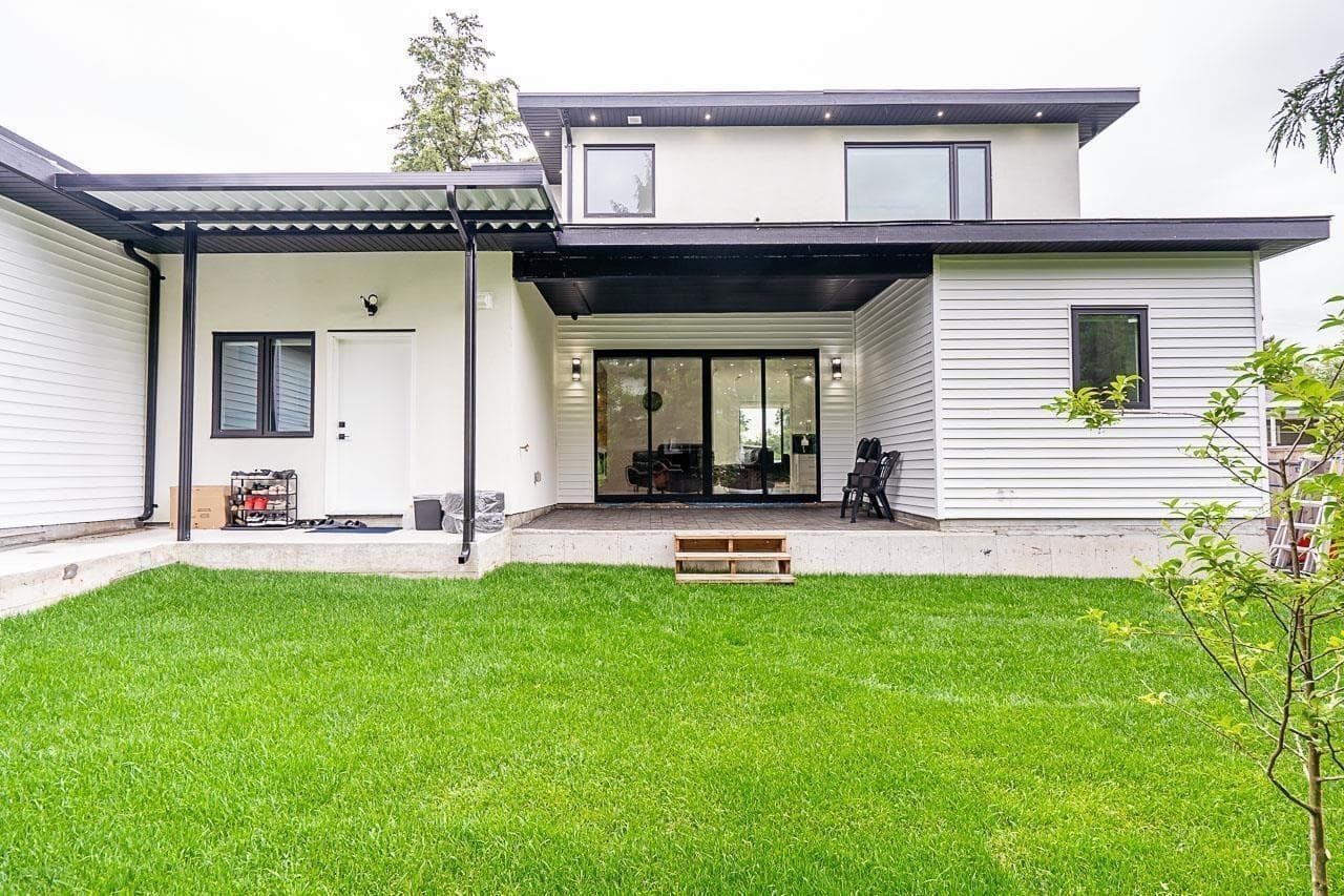 6052 172 Street, Surrey, V3S 3Z7 — photo 4