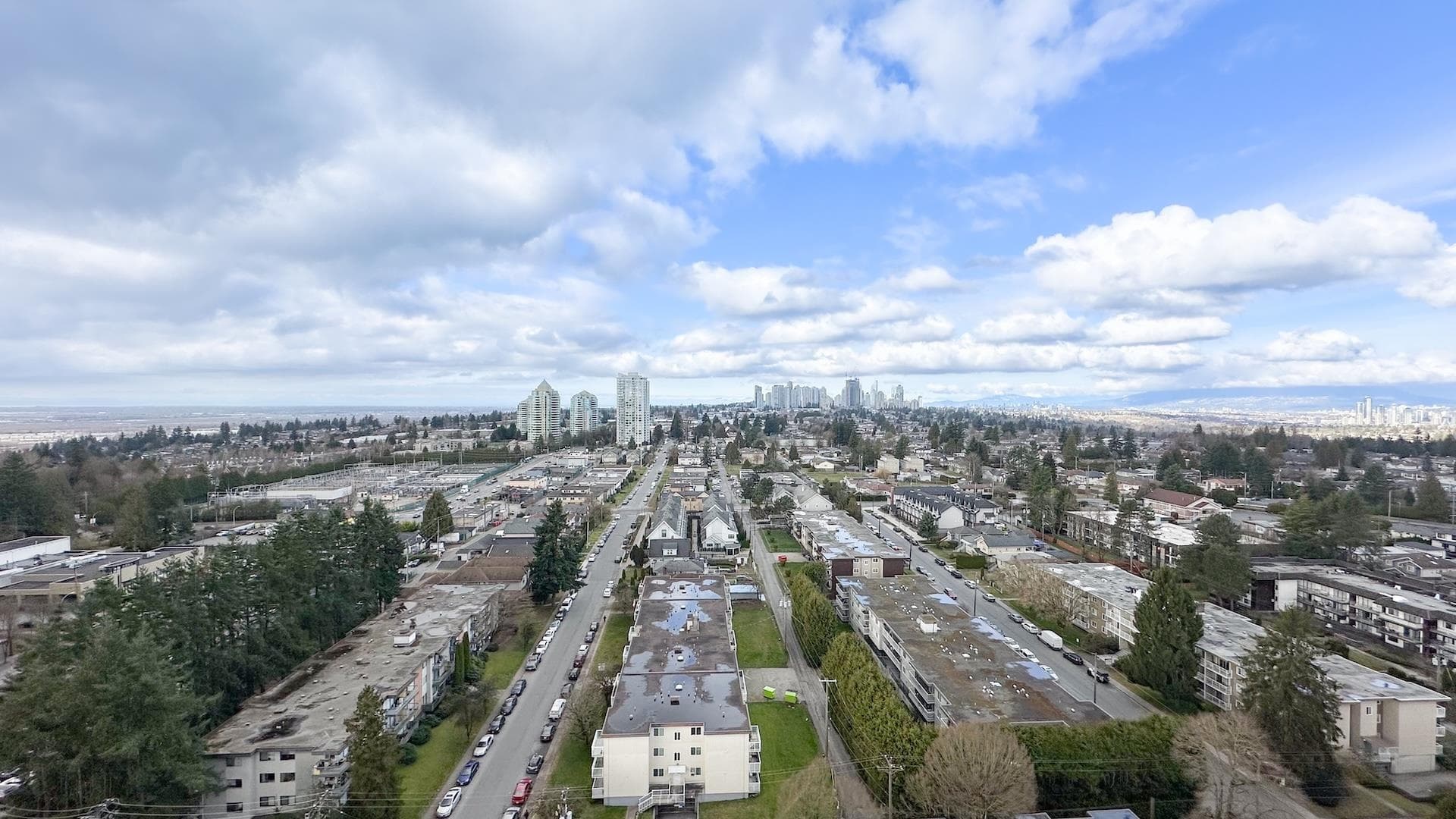 2105 - 7088 Salisbury Avenue, Burnaby