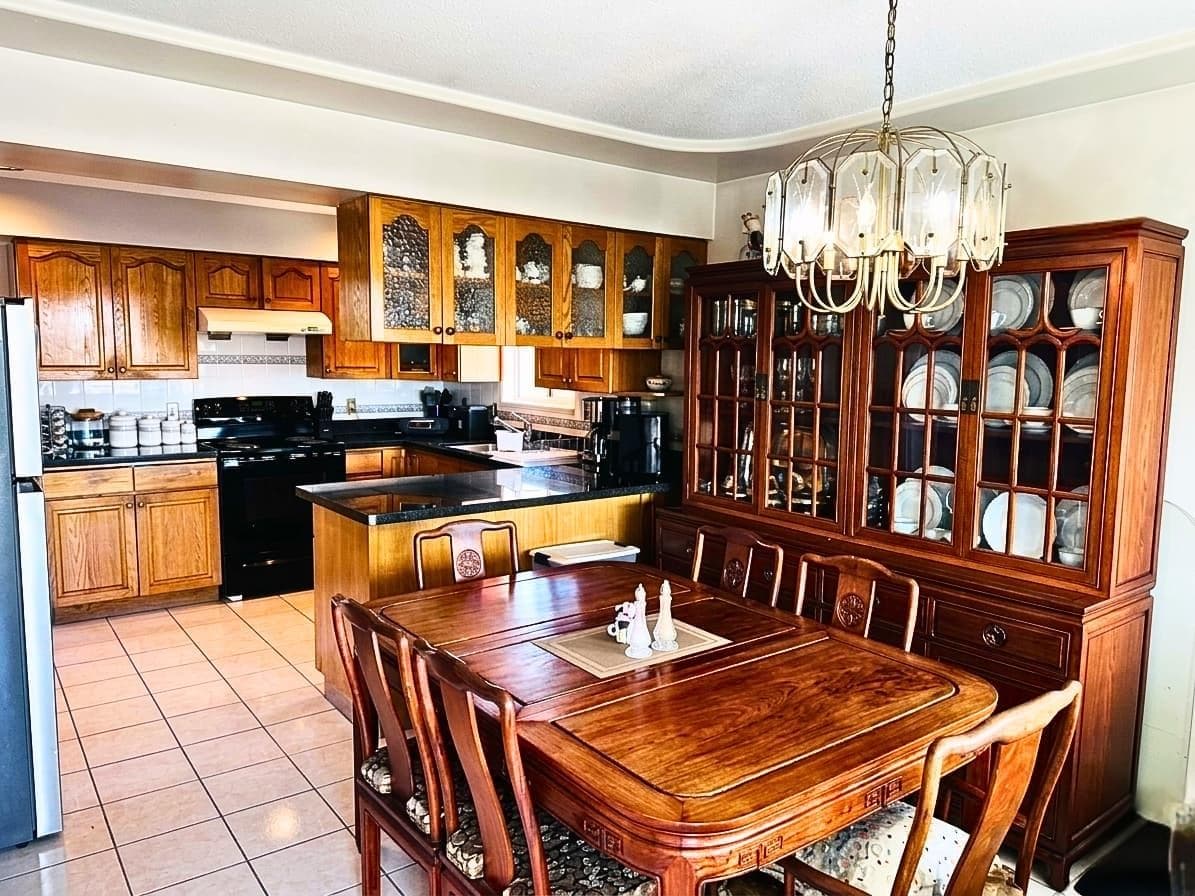 7336 16th Avenue, Burnaby, V3N 1N8 — photo 4