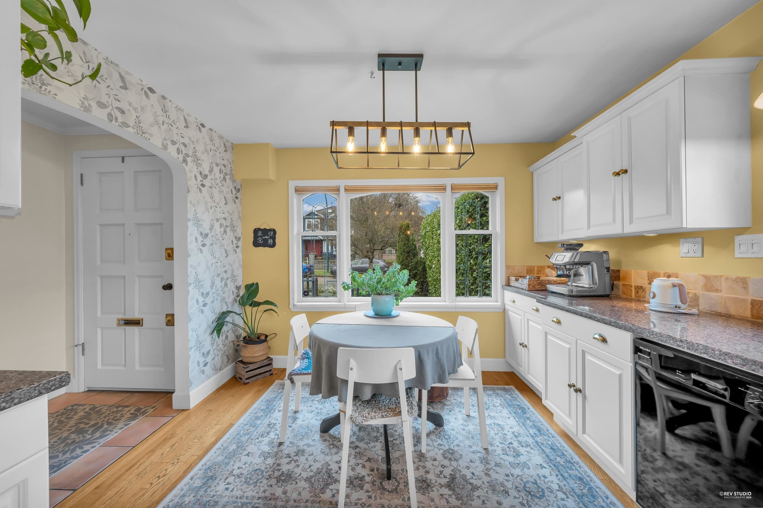 378 E 59th Avenue, Vancouver