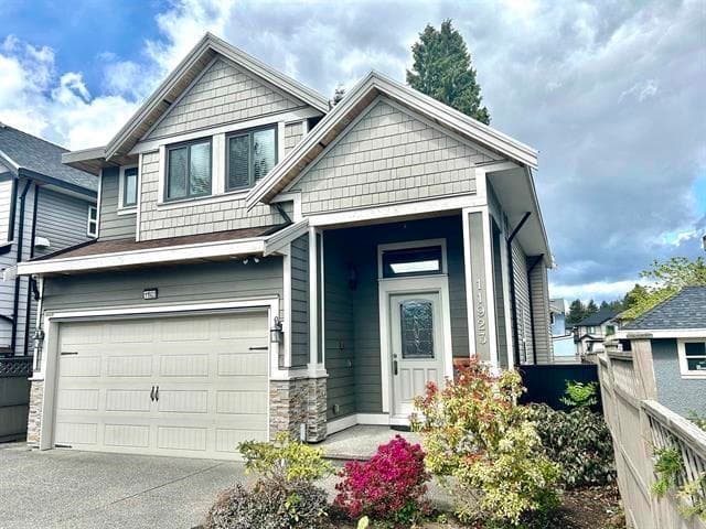 11923 92 Avenue, Delta