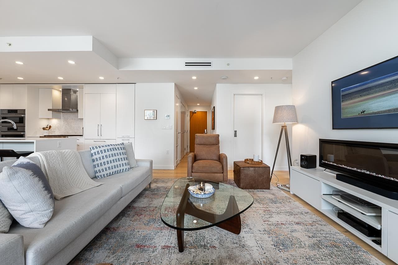 507 - 1439 George Street, White Rock, V4B 0B9 — photo 2