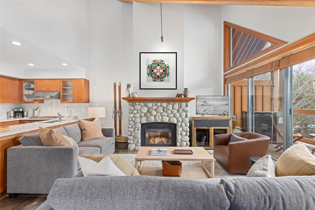 A - 4847 Casabella Crescent, Whistler
