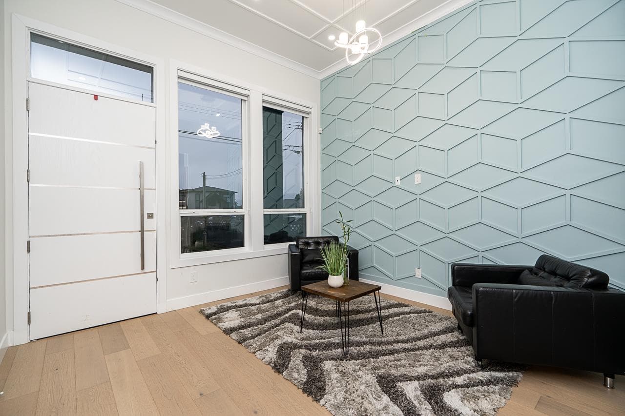 7962 Edmonds Street, Burnaby, V3N 1C2 — photo 5