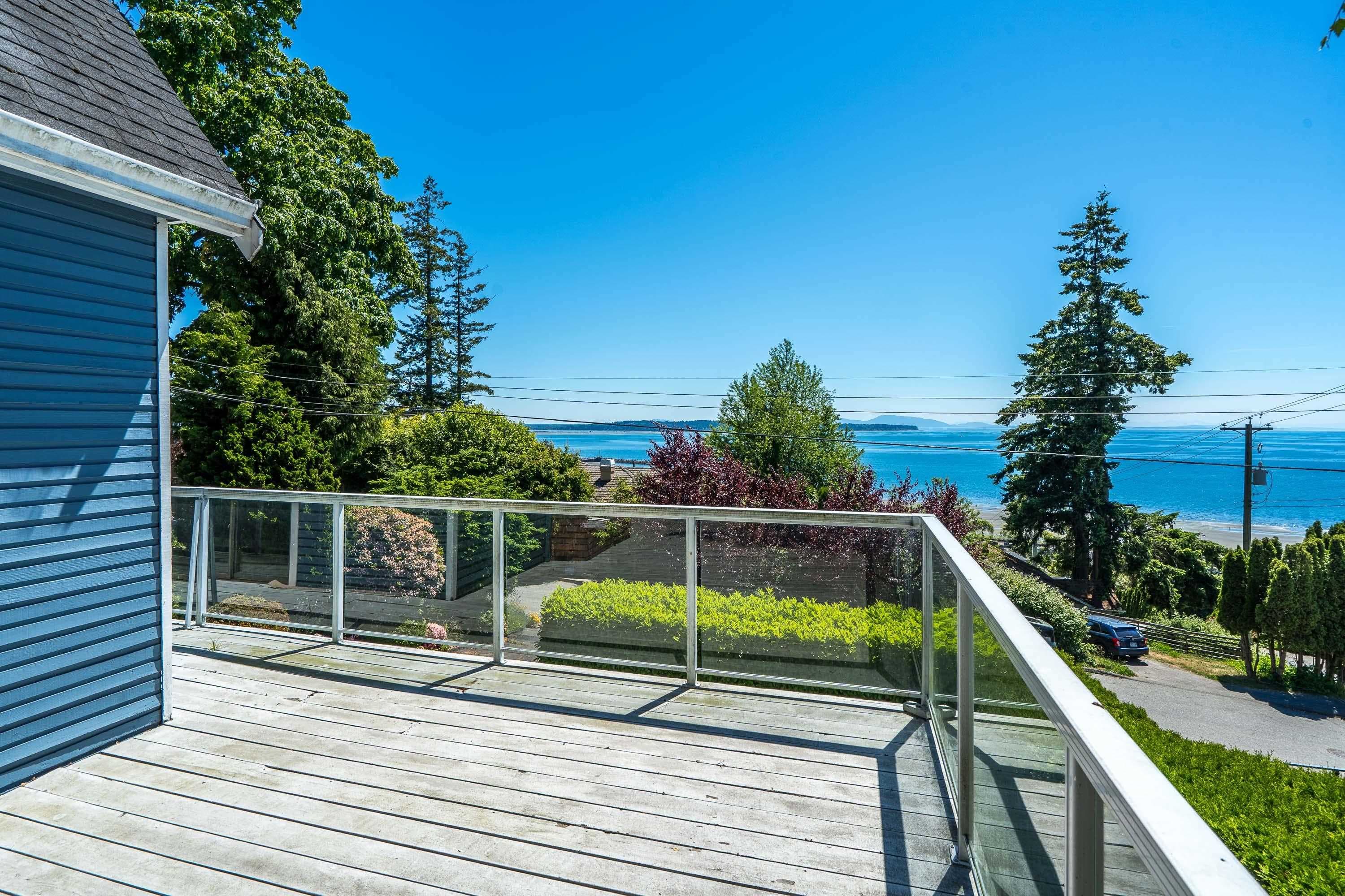 14815 Hardie Avenue, White Rock, V4B 2H6 — photo 4