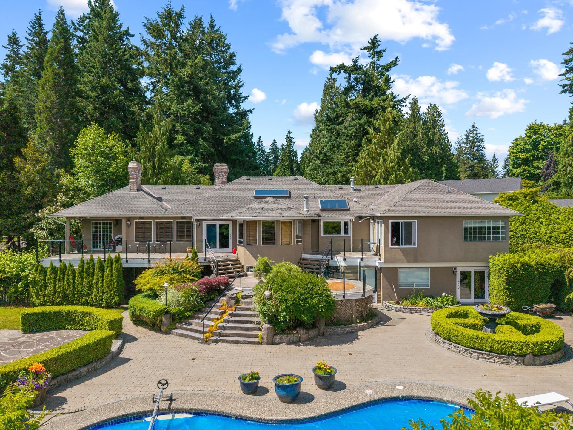 13469 27 Avenue, Surrey, V4P 1Z1 — photo 2