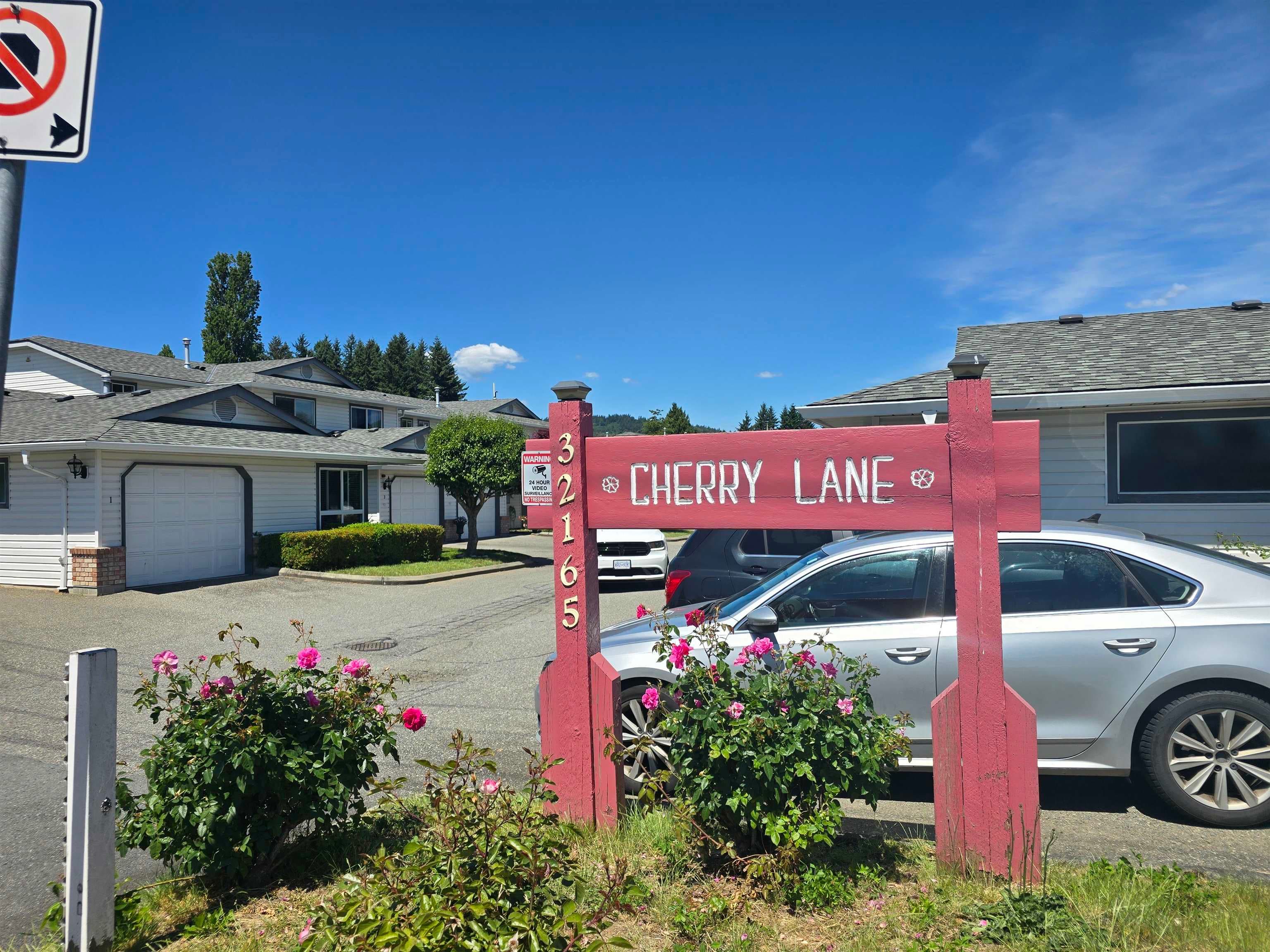 3 - 32165 7th Avenue, Mission, V2V 1Z0 — photo 1