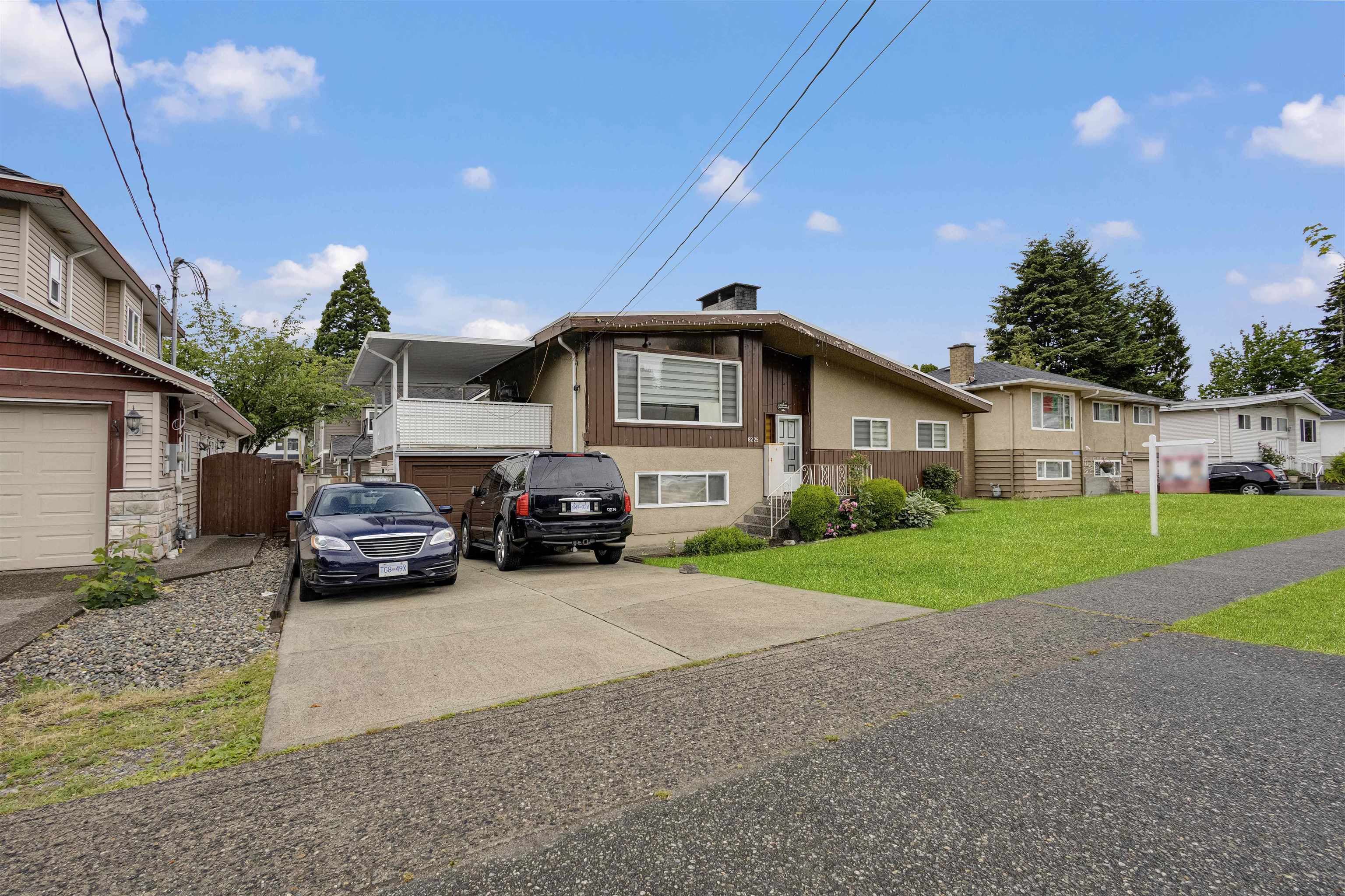 8225 112 Street, Delta, V4C 4W7 — photo 2