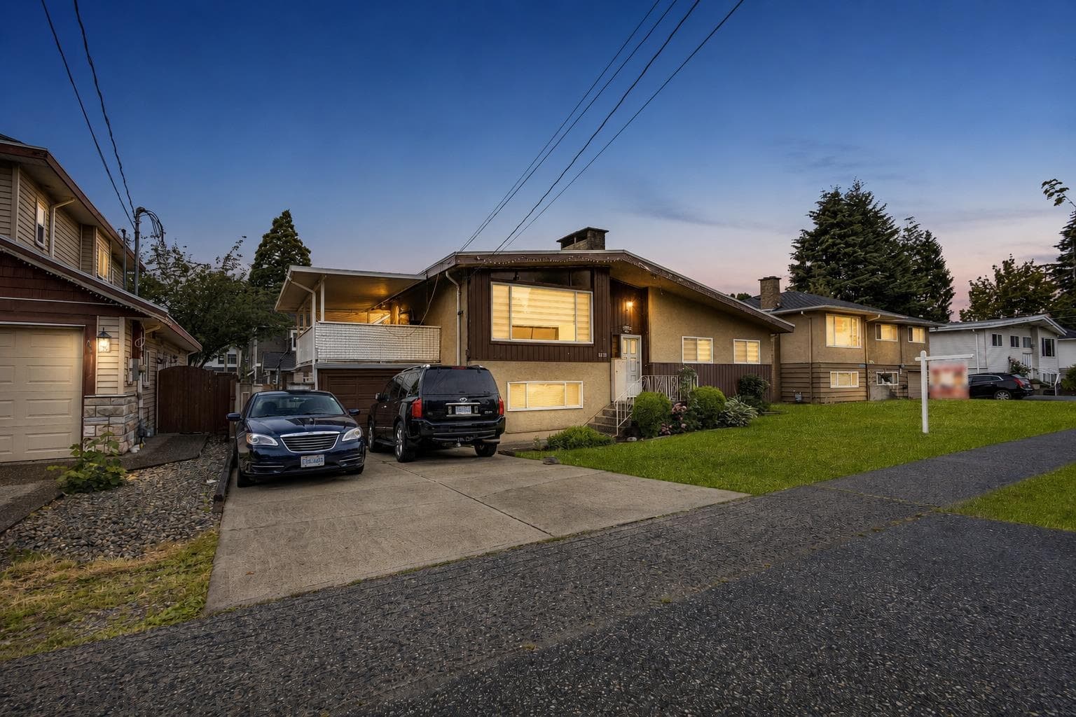 8225 112 Street, Delta, V4C 4W7 — photo 1