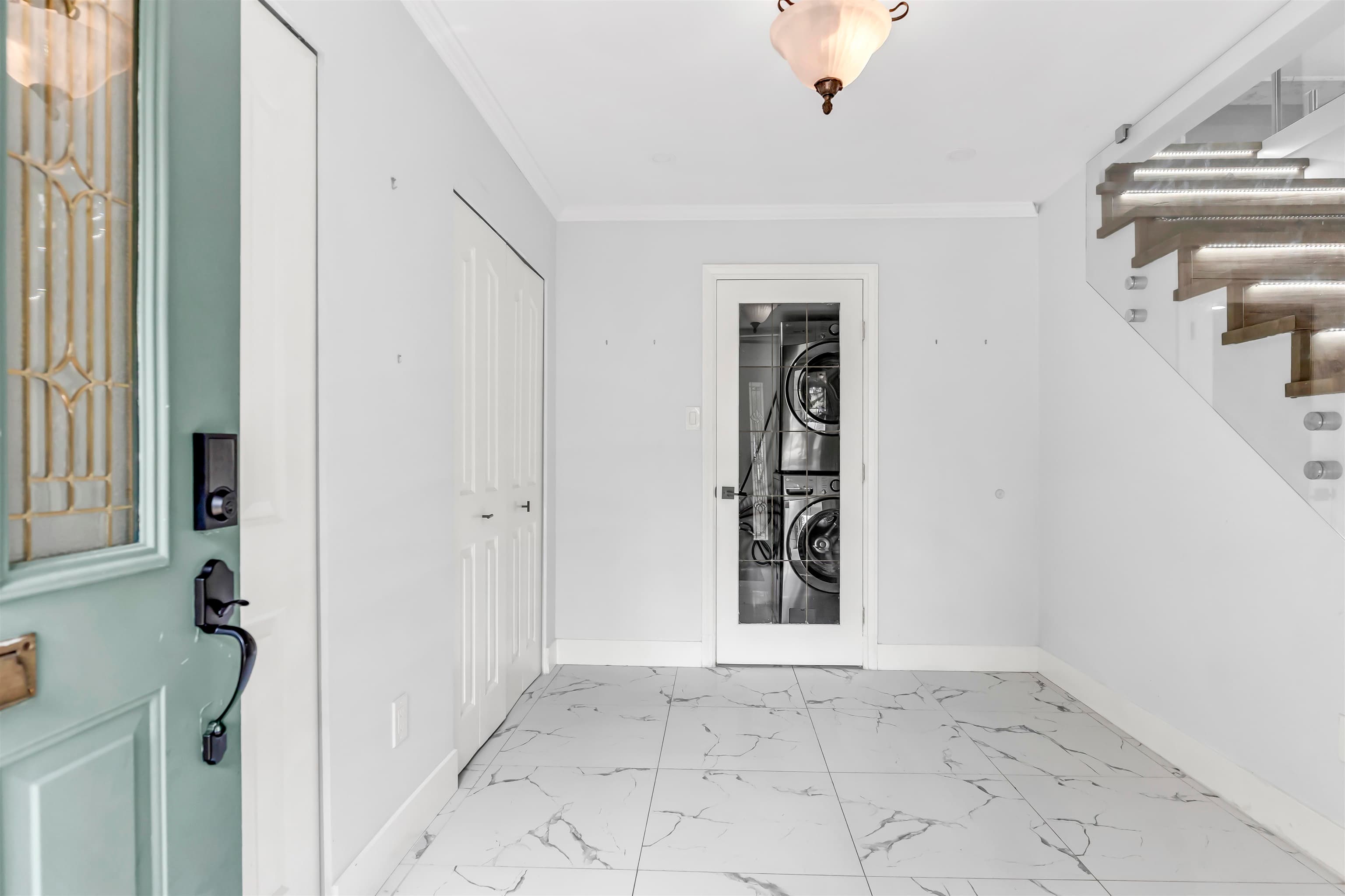 20431 40b Avenue, Langley, V3A 5M4 — photo 2