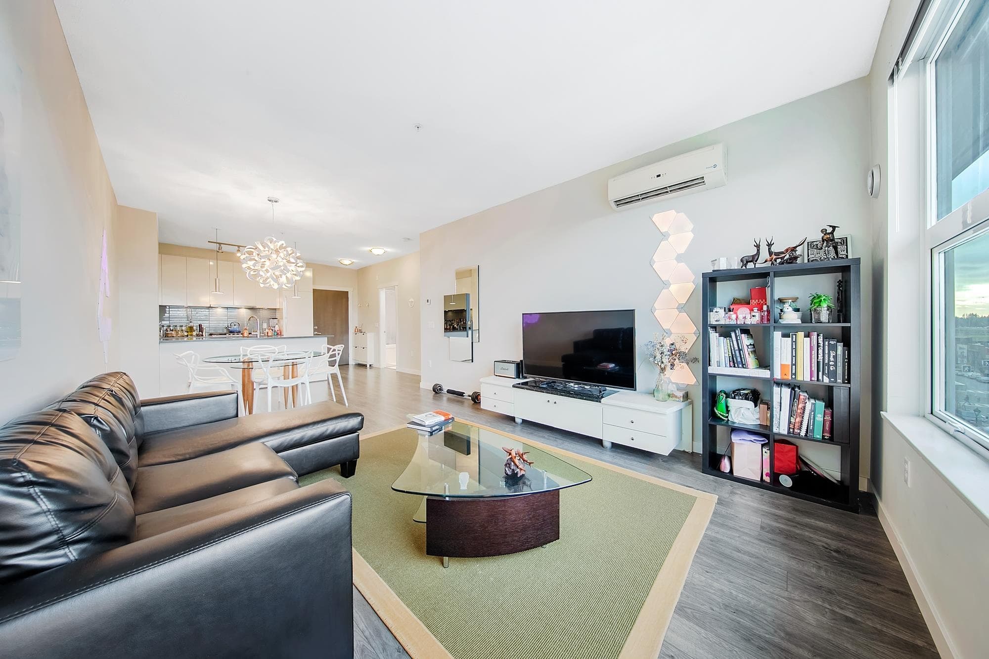 521 - 9311 Alexandra Road, Richmond