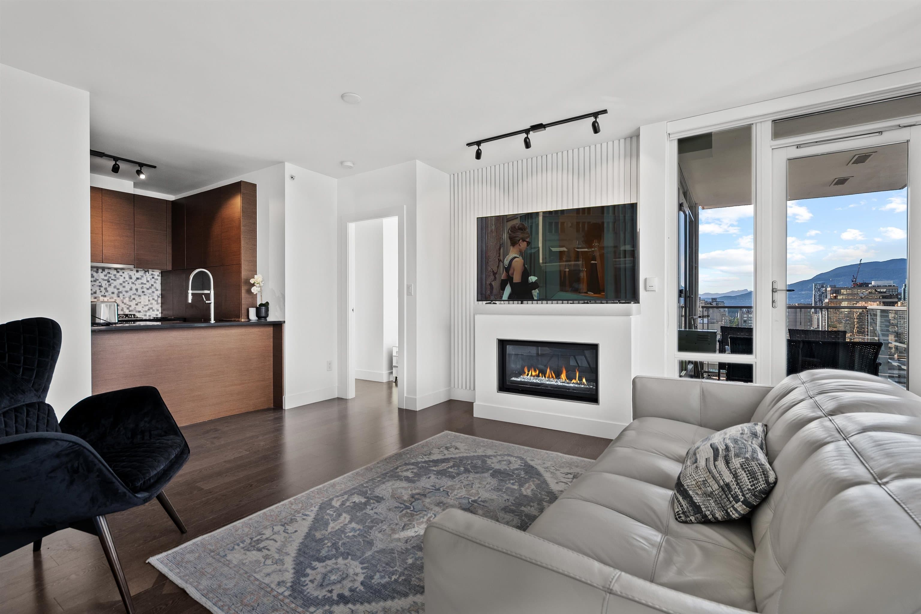 2504 - 565 Smithe Street, Vancouver, V6B 0E4 — photo 3