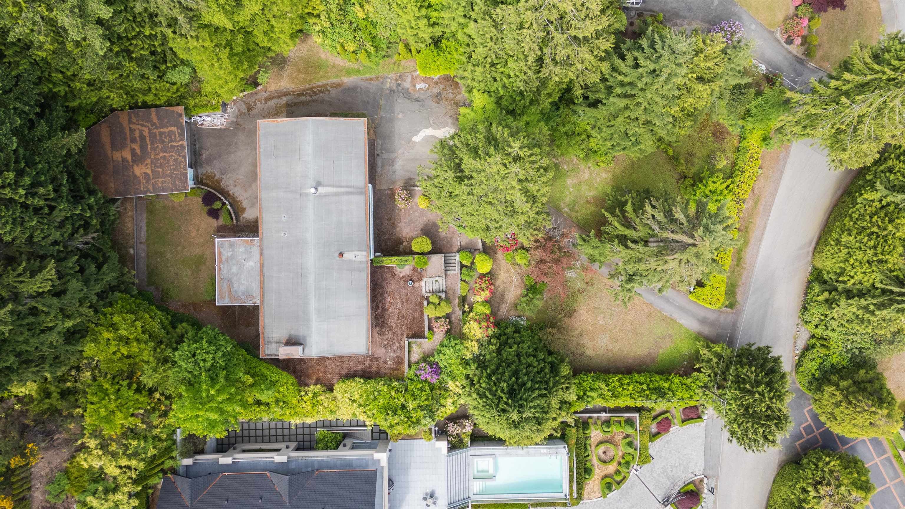195 Normanby Crescent, West Vancouver, V7S 1K6 — photo 5
