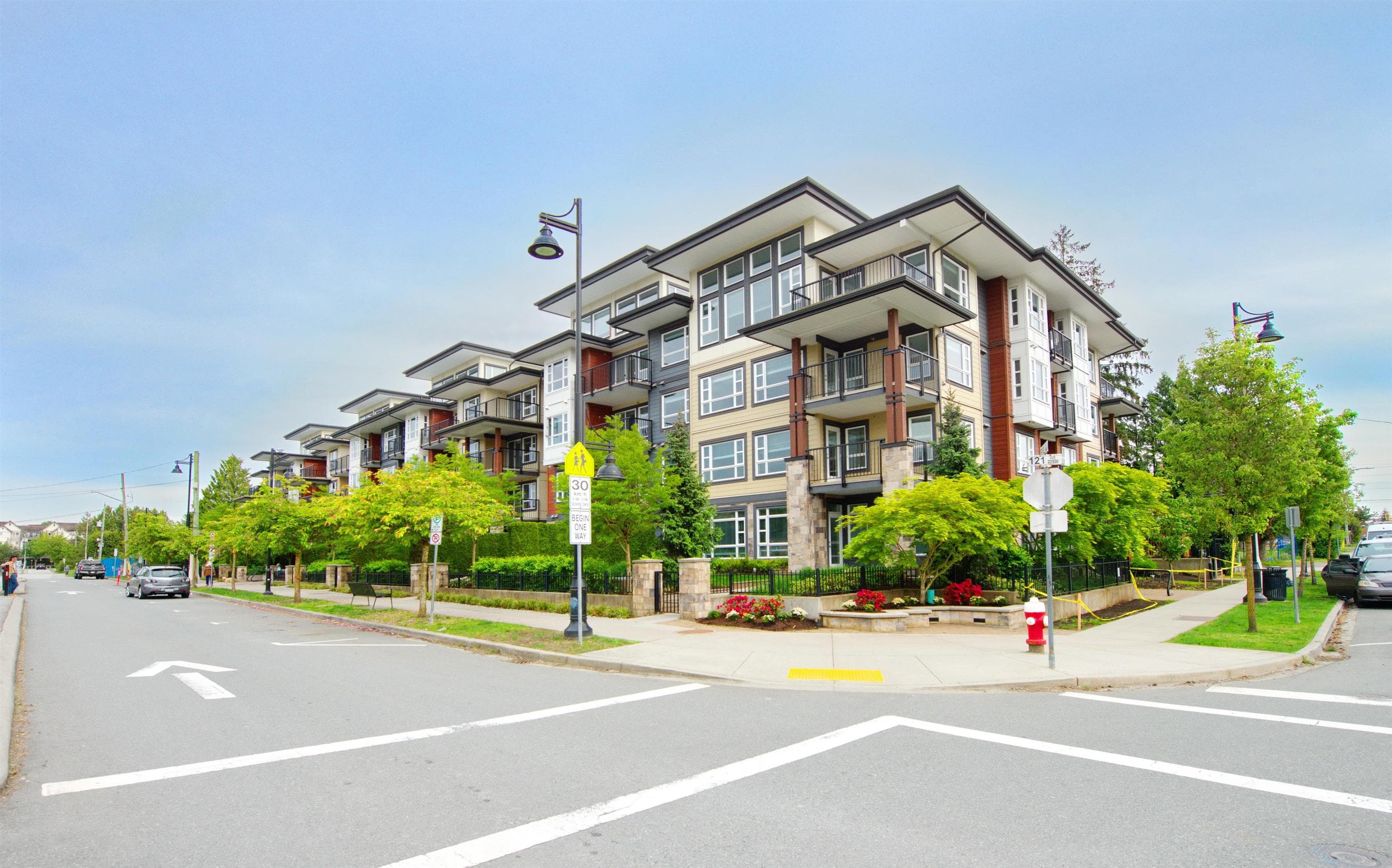 203 - 22562 121 Avenue, Maple Ridge