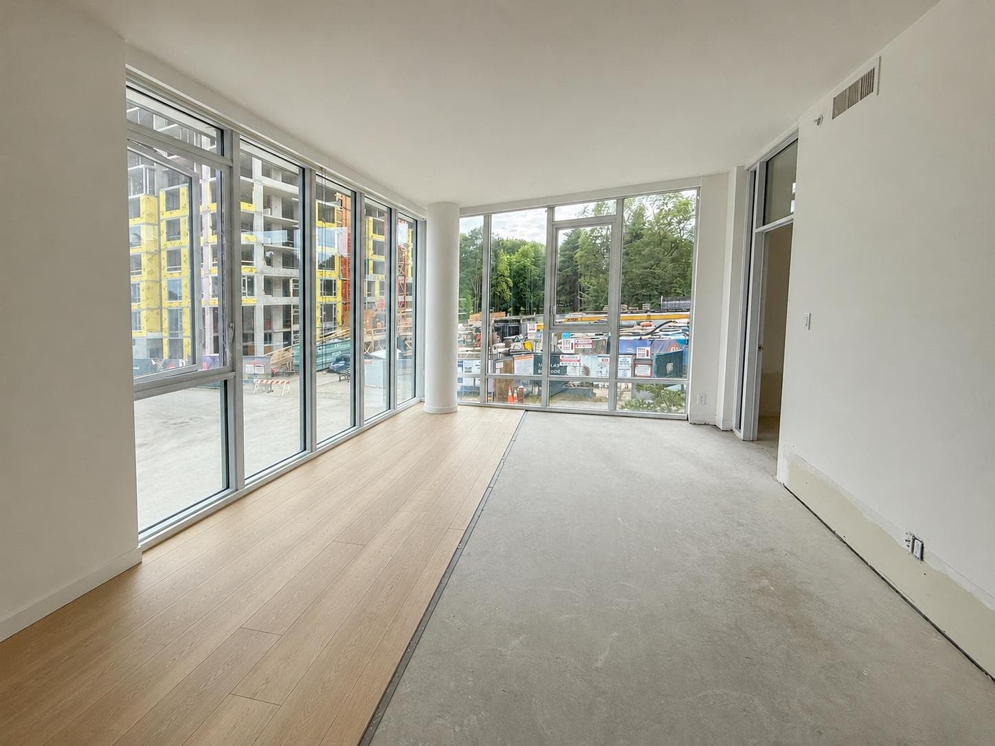 202 - 7333 Murdoch Avenue, Richmond