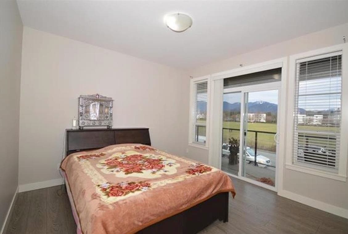 45594 Meadowbrook Drive, Chilliwack, V2P 0G6 — photo 5