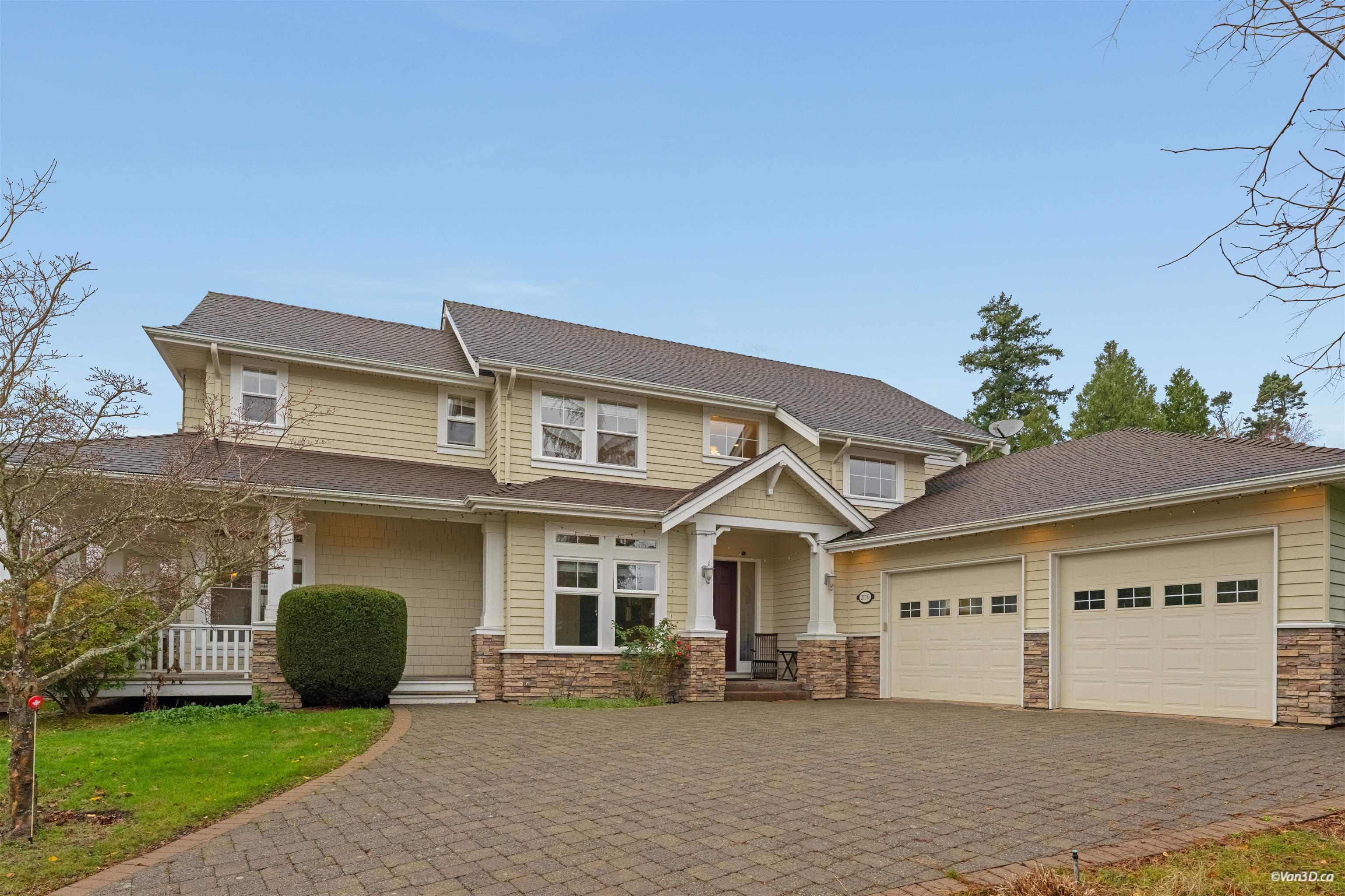 2110 Indian Fort Drive, Surrey — sold