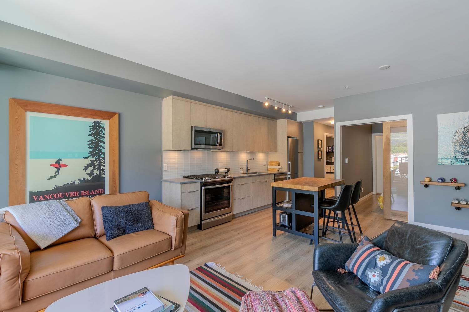 303 - 38165 Cleveland Avenue, Squamish