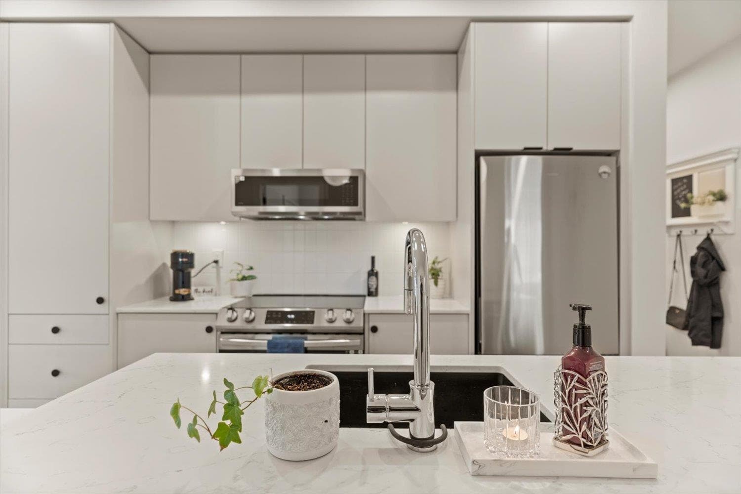 211 - 45511 Campus Drive, Chilliwack, V2R 6K8 — photo 3