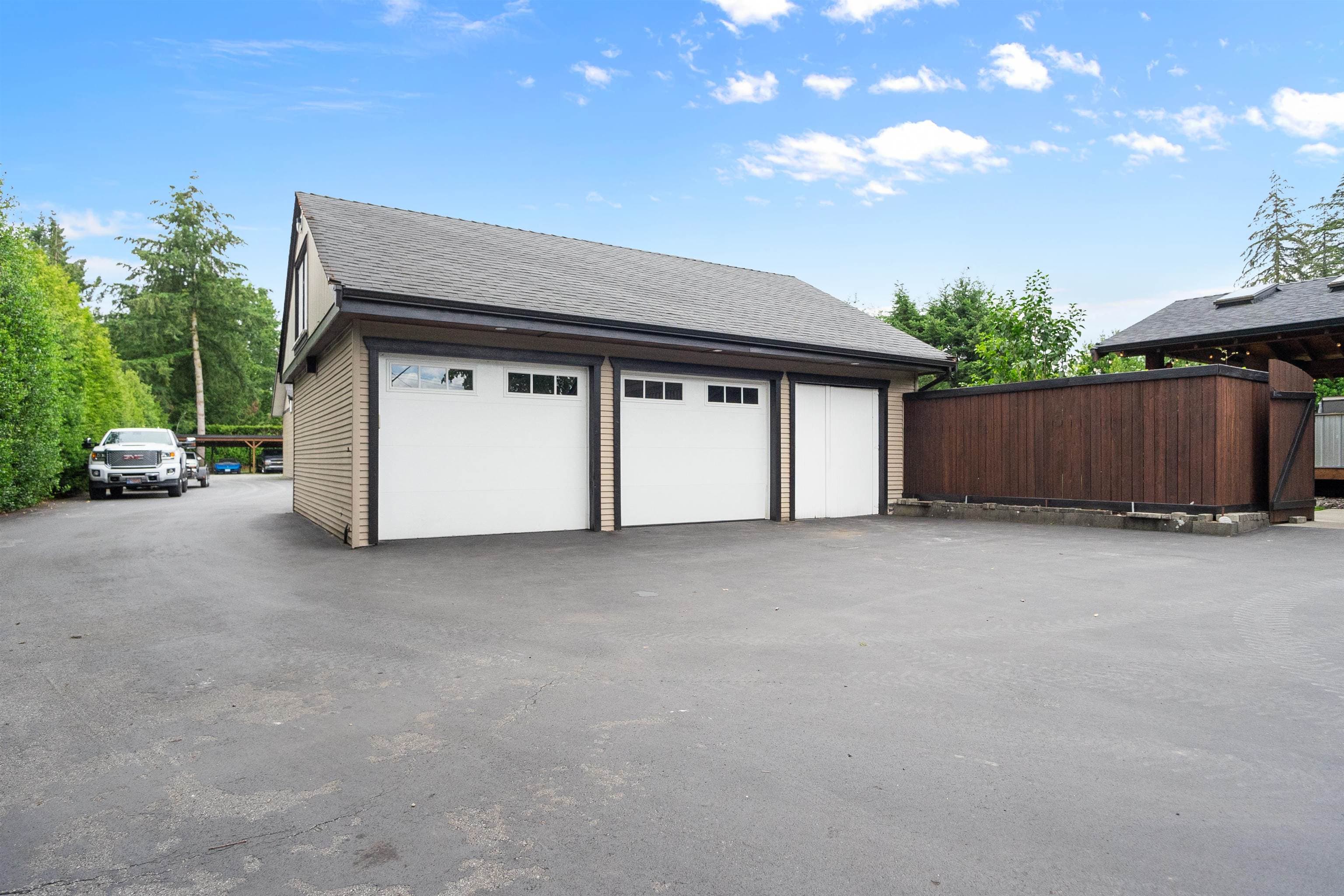 24645 50 Avenue, Langley, V2Z 1E4 — photo 5