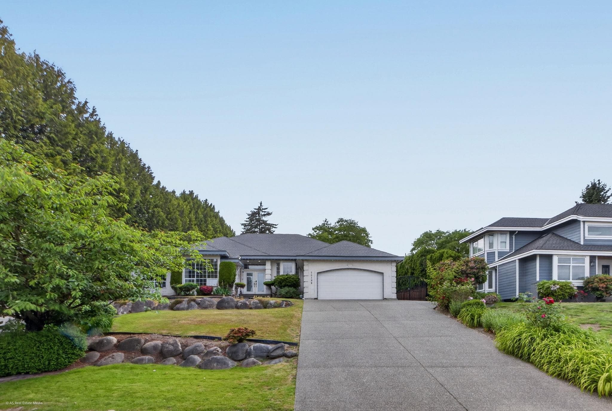 15186 73b Avenue, Surrey, V3S 8B7 — photo 1