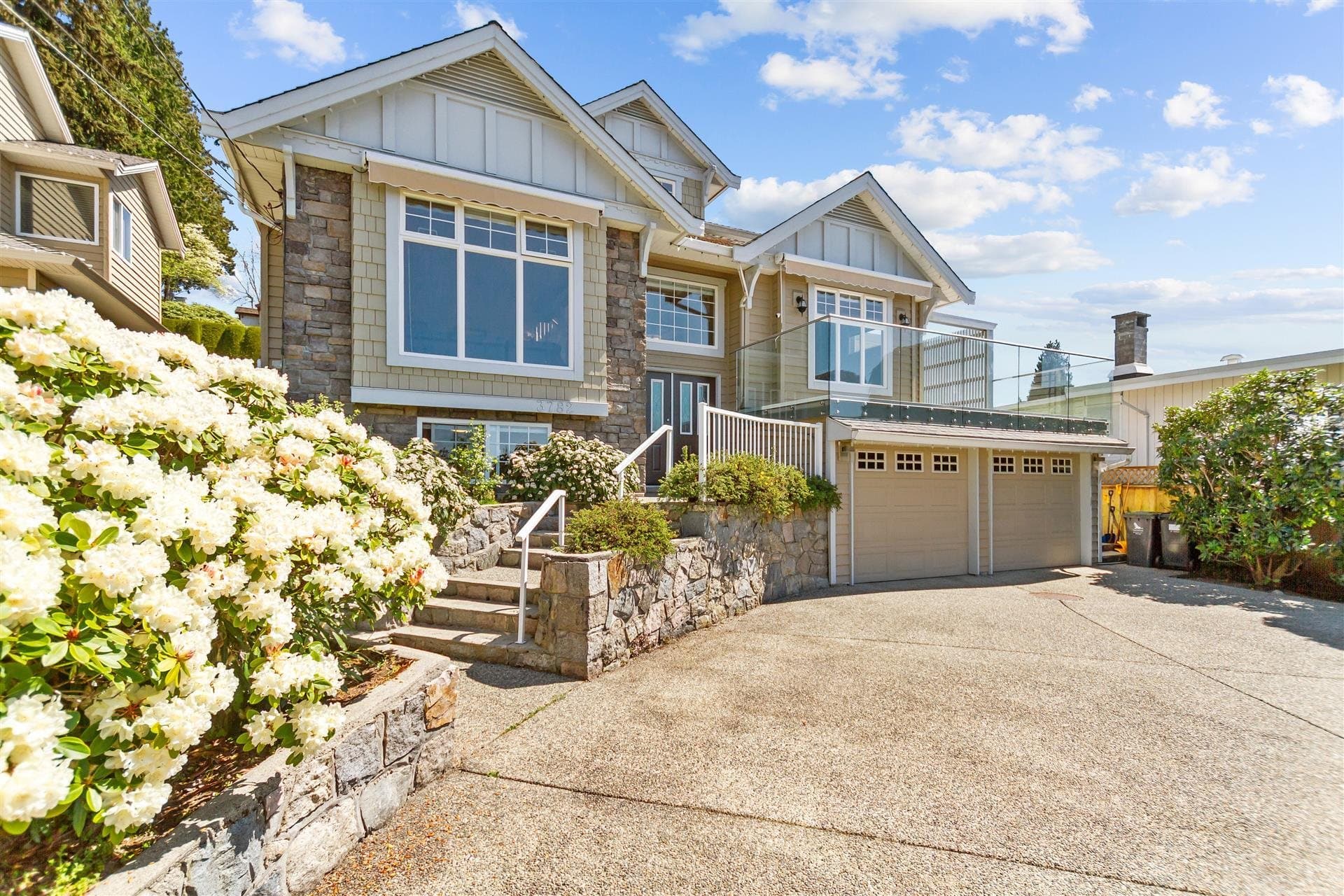 3782 Lonsdale Avenue, North Vancouver