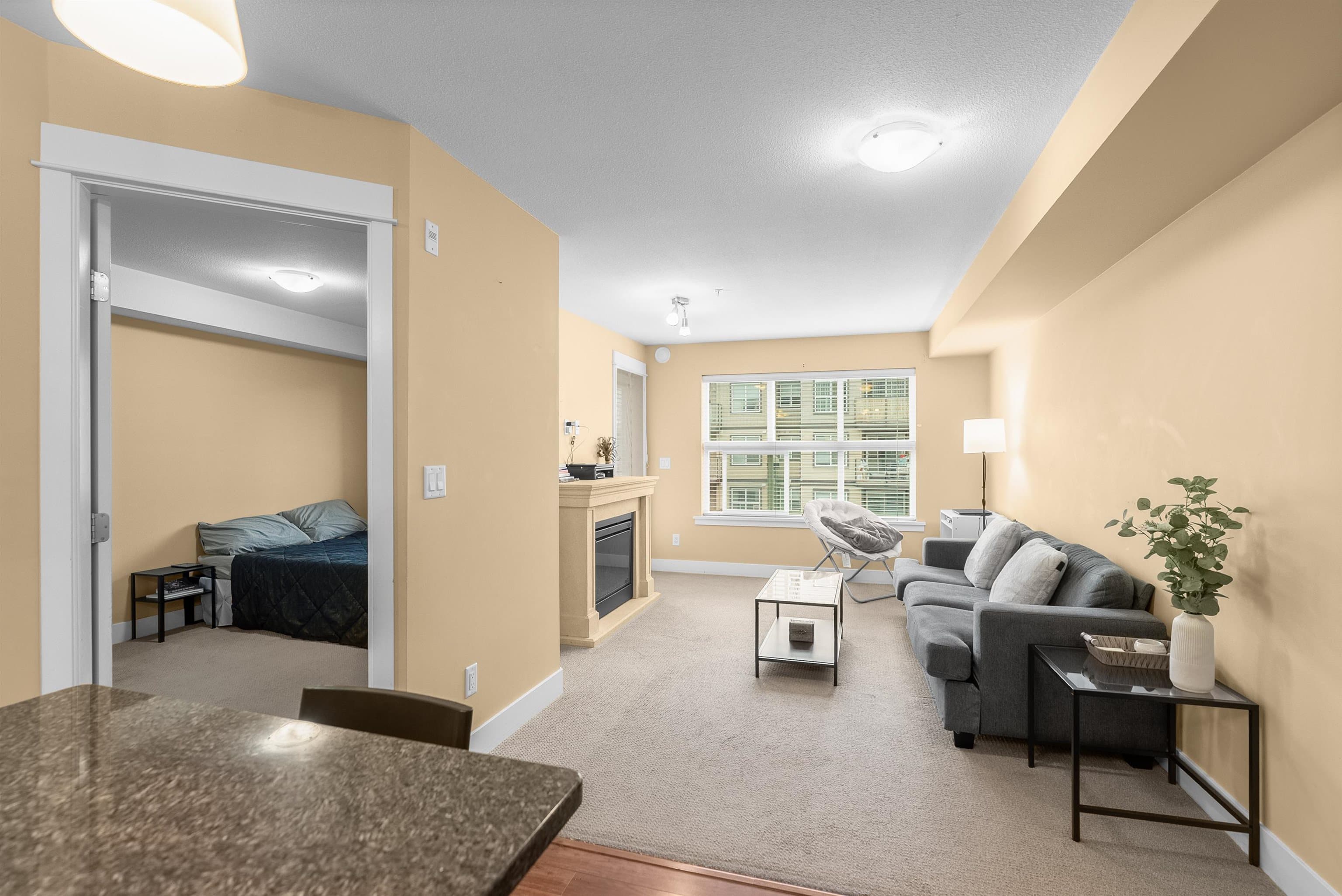302 - 30525 Cardinal Avenue, Abbotsford, V2T 0A8 — photo 3