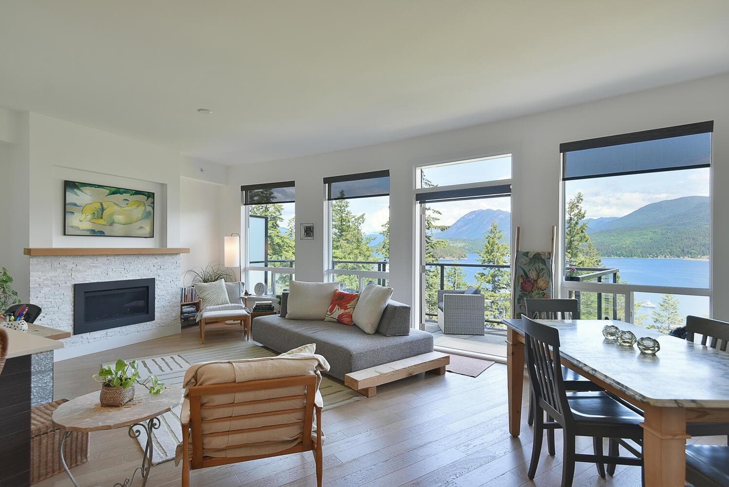302 - 5780 Marine Way, Sechelt