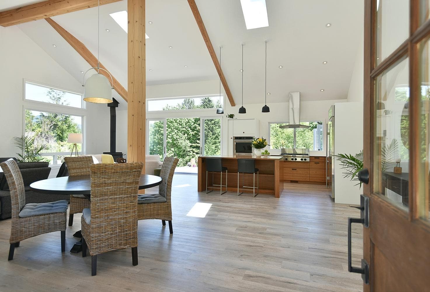 1860 Arboretum Drive, Gibsons