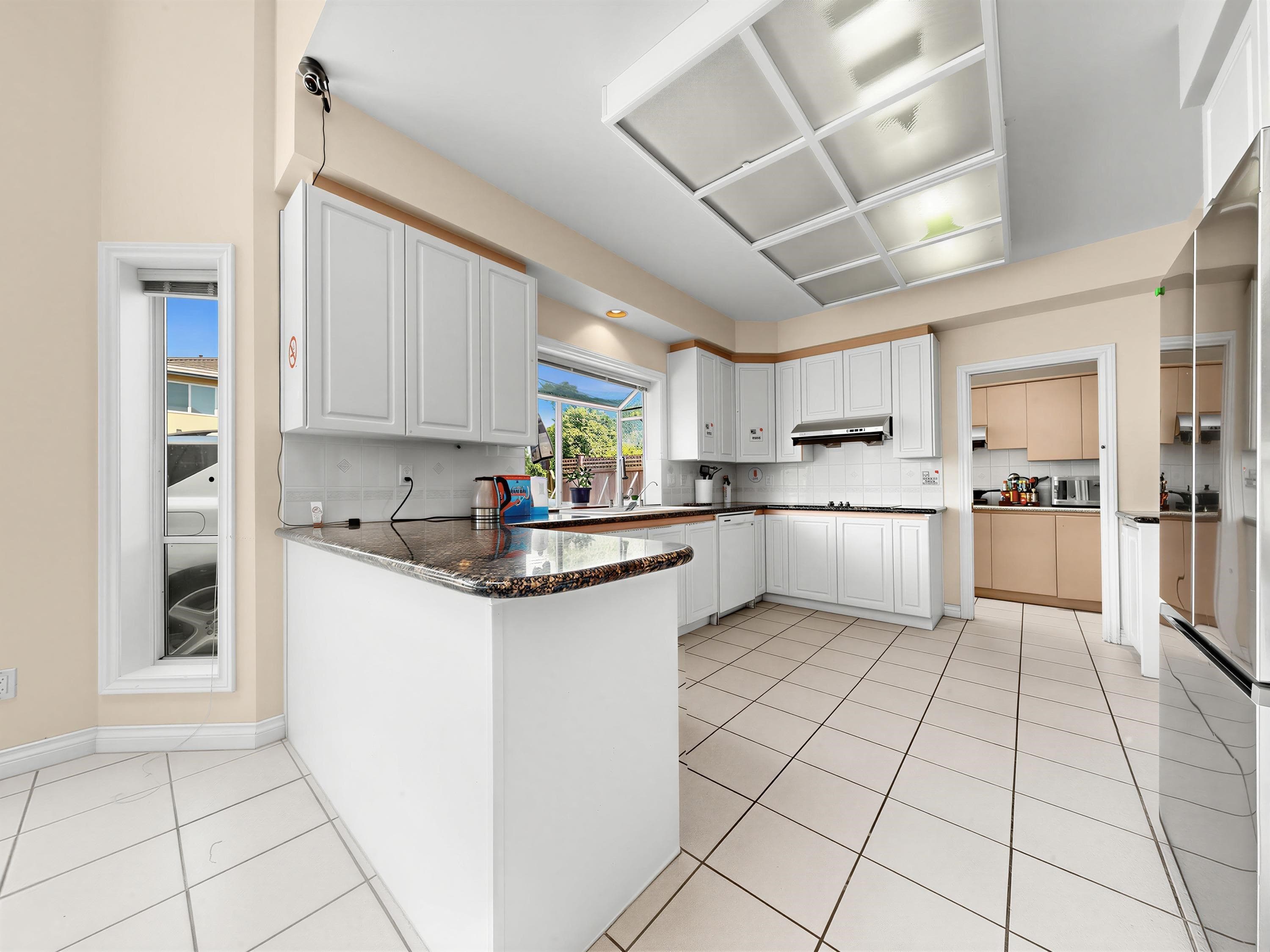 7311 Belair Drive, Richmond, V7A 1B4 — photo 4