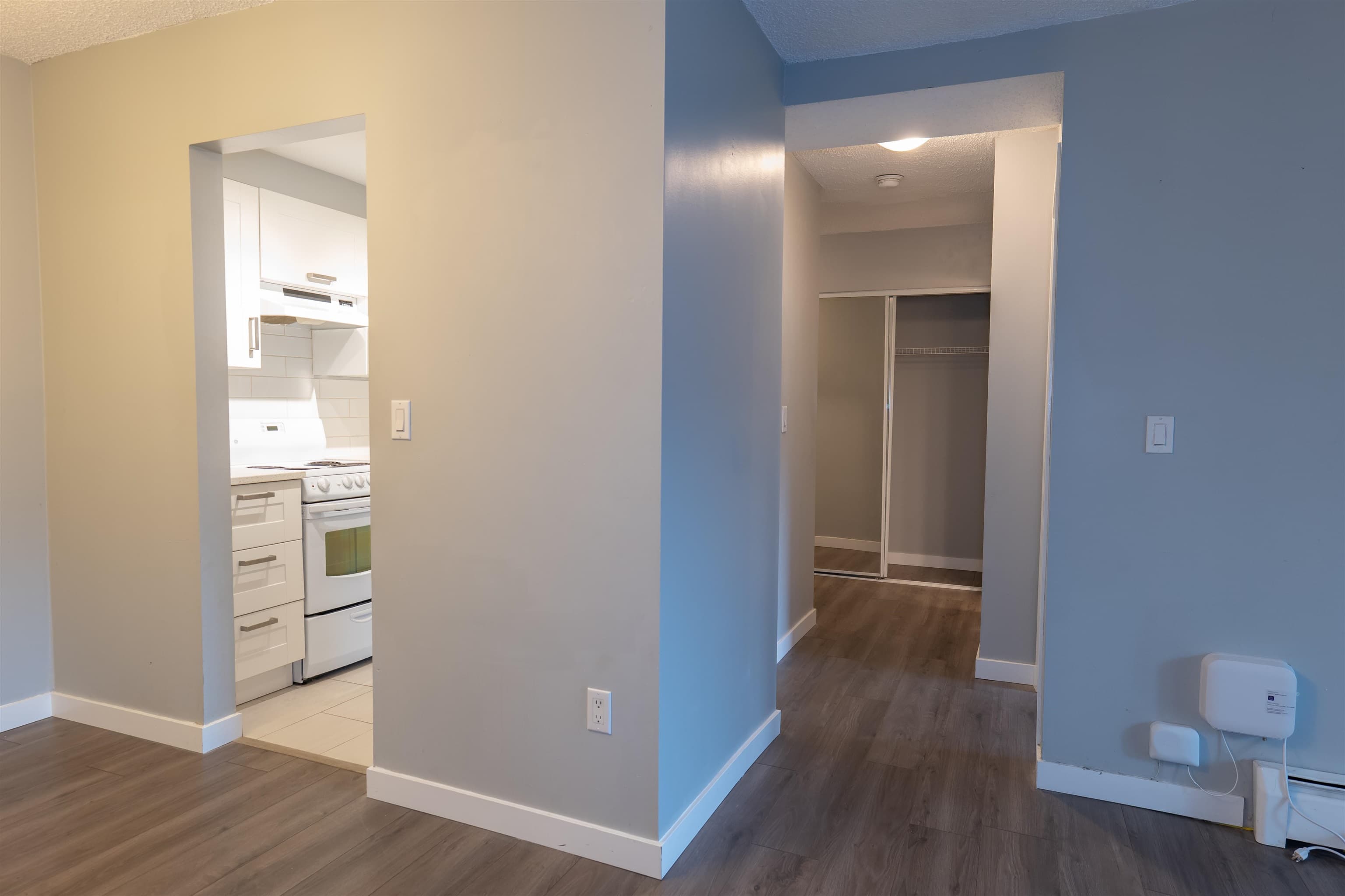 309 - 1060 King Albert Apartments, Coquitlam, V3J 1X5 — photo 4