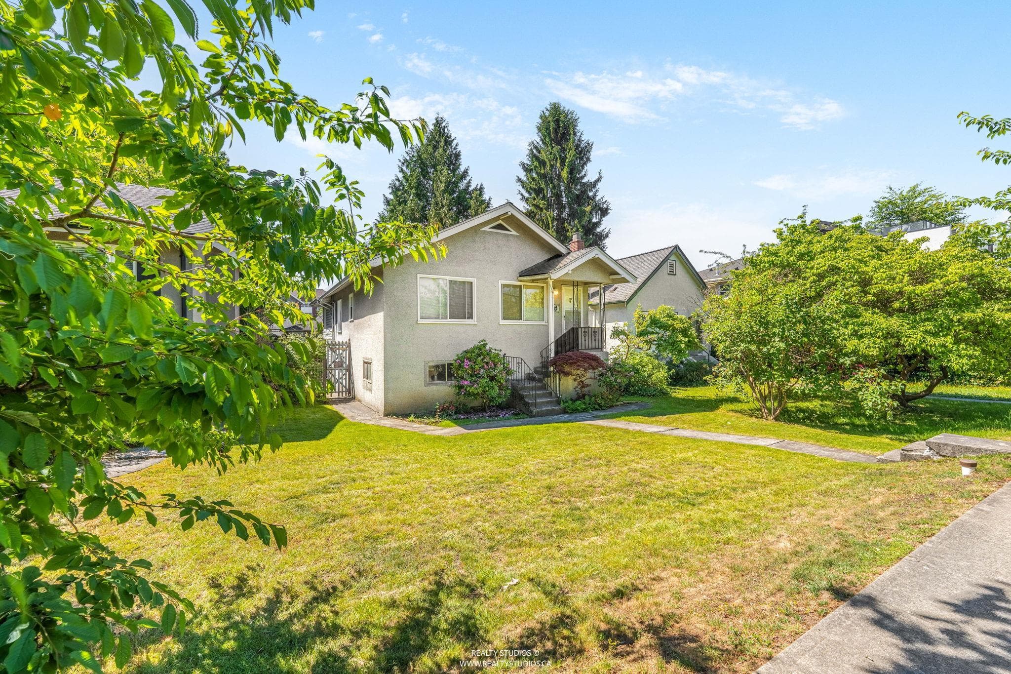 20 W King Edward Avenue, Vancouver