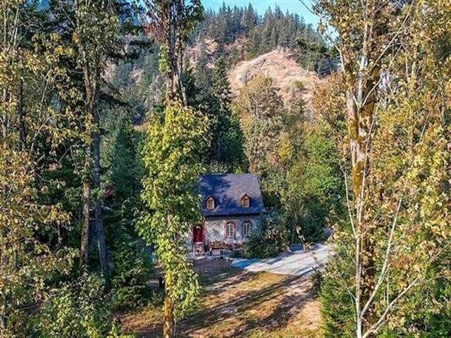 20738 Landstrom Road, Hope