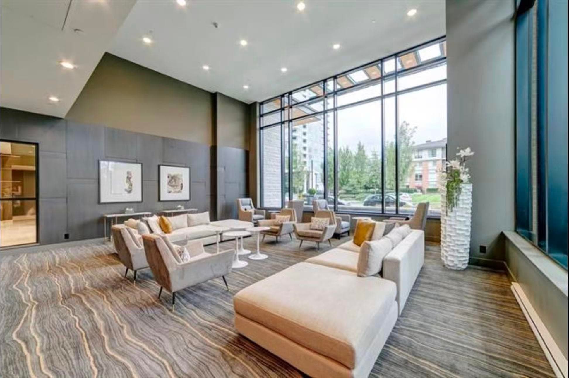 2501 - 3100 Windsor Gate, Coquitlam, V3B 0P3 — photo 3